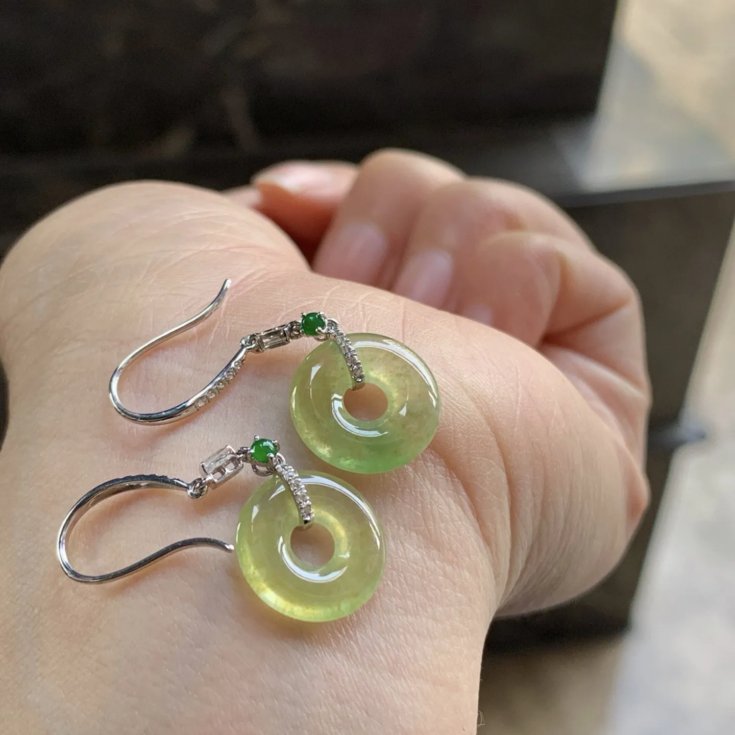 冰黄耳钩^_^冰透 水润 尺寸12.6-2.6mm