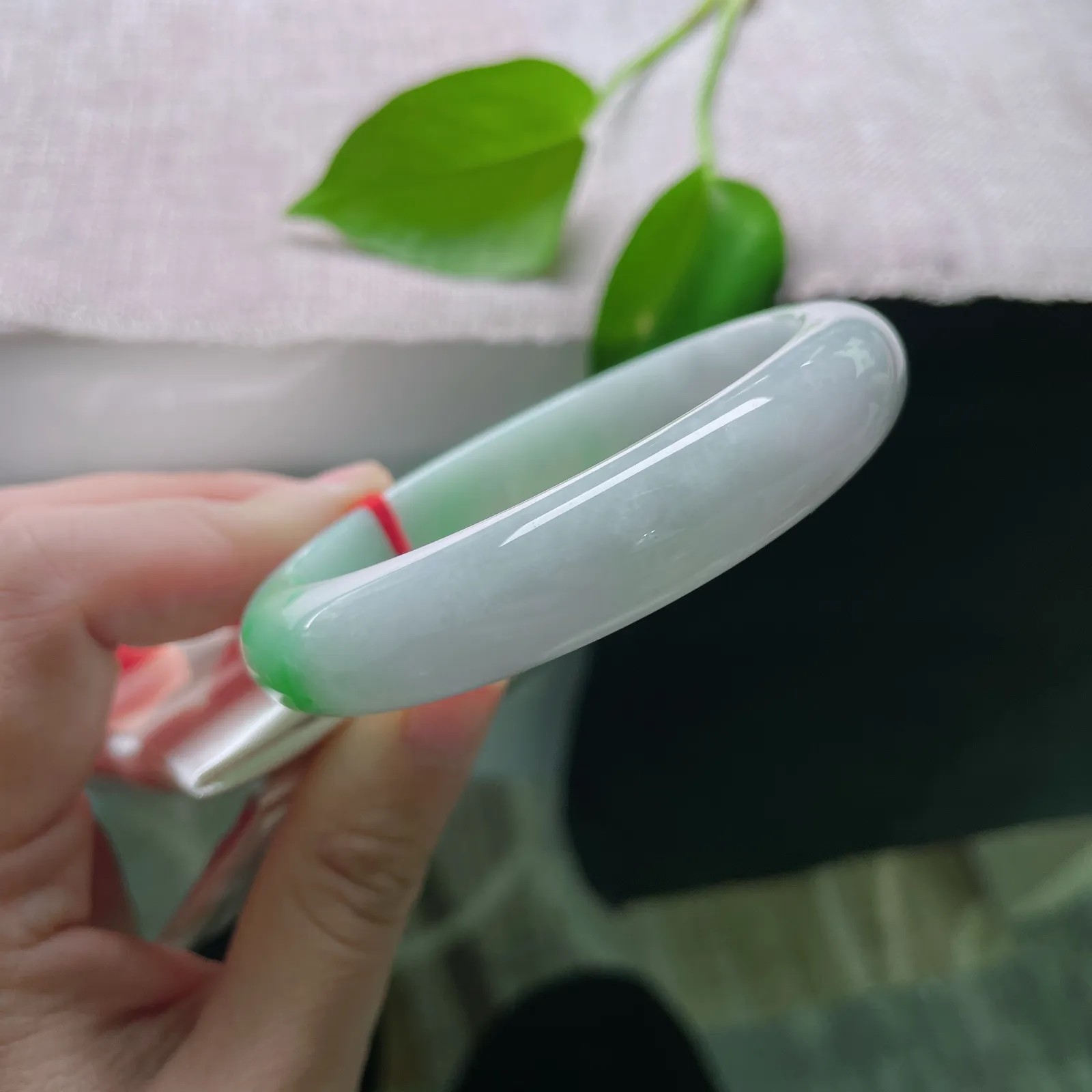 57.9/12.7/8.6白底青正圈，水润细腻，阳春白雪，经典贵气