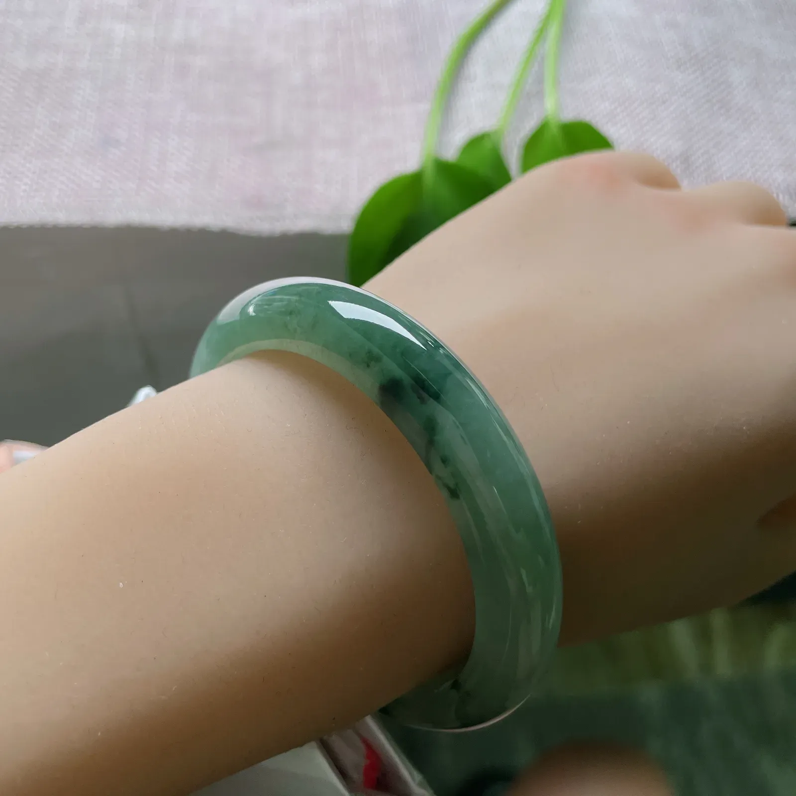 52.5/10.9/7.8，飘花正圈，落花有意，种老水足，灵韵之气