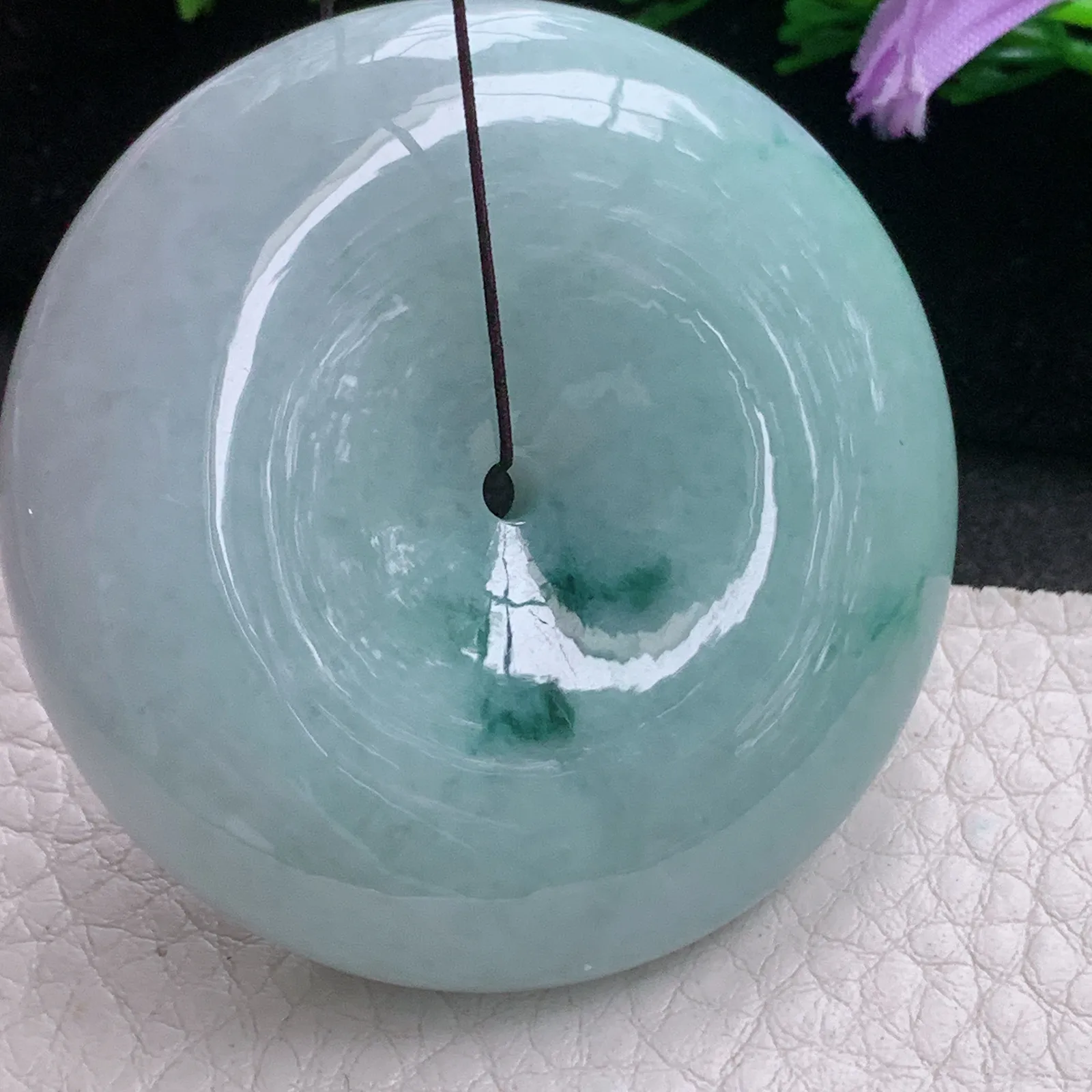 zen自然光51*13.6大平安扣 天然缅甸翡翠A货飘花饱满大扣玉吊坠