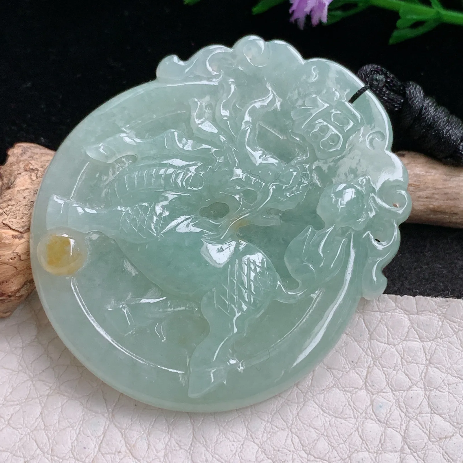 f8自然光51.8*43.6*6天然缅甸翡翠A货双彩瑞兽麒麟 玉麒麟玉吊坠