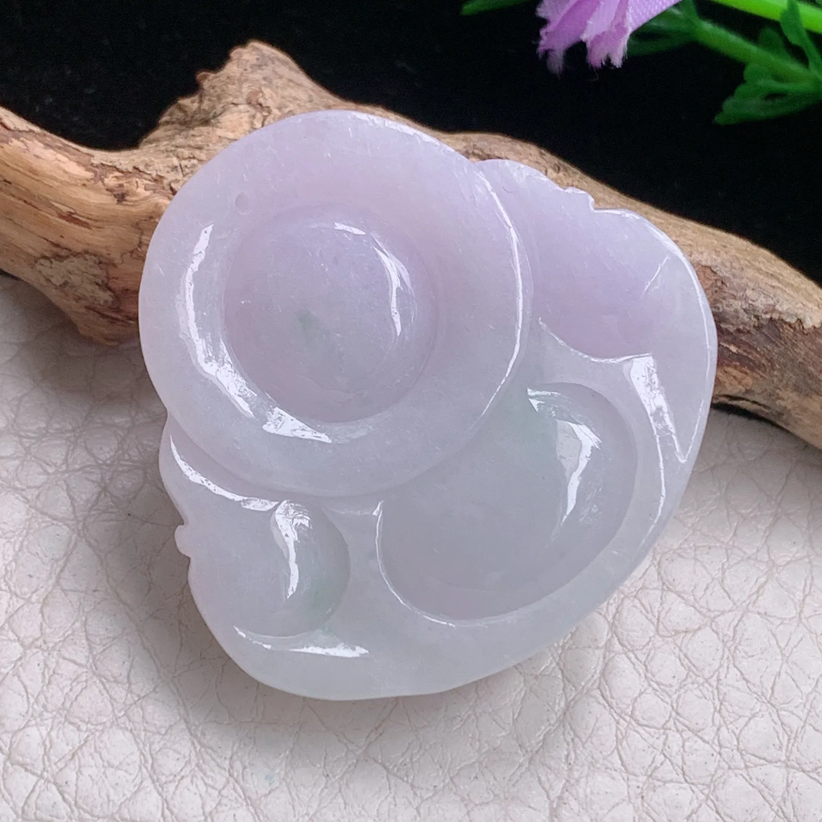 zen自然光37.5*38.7*12.3天然缅甸翡翠A货春带彩饱满佛公 开心佛玉吊坠