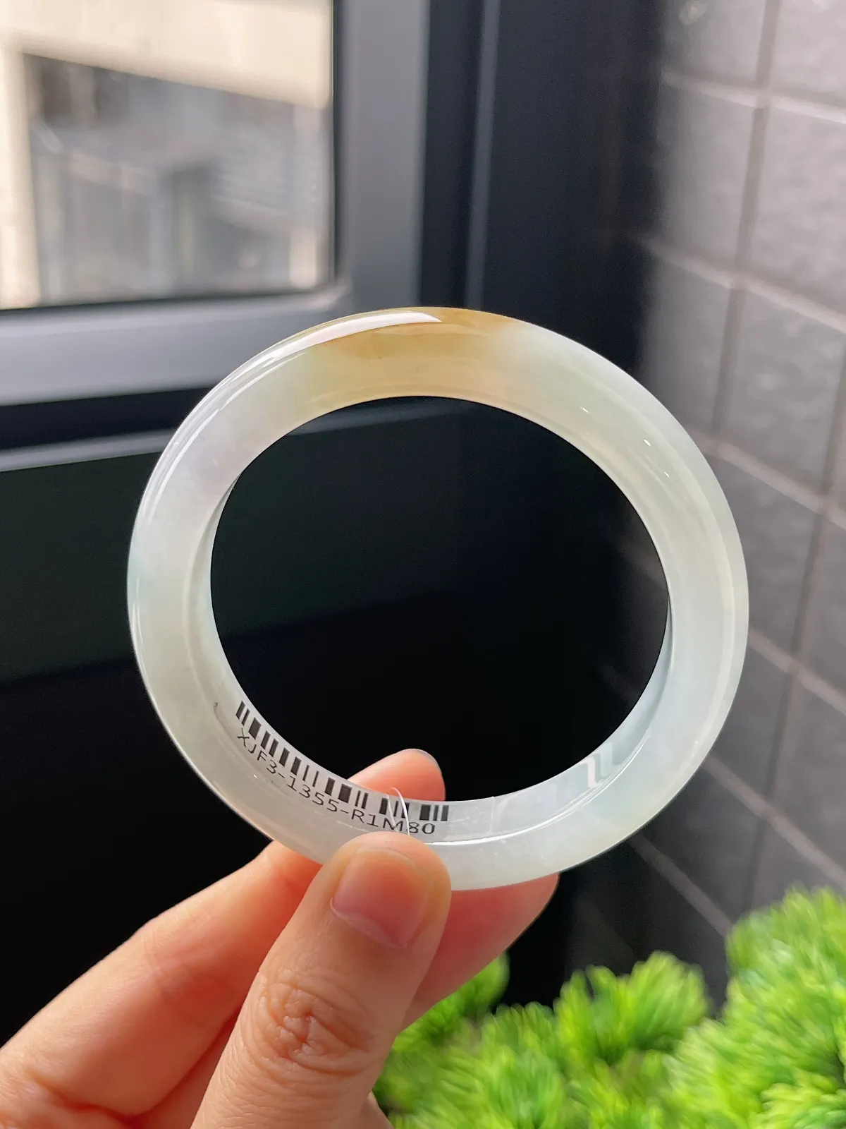 正圈53.8圈口，翡翠冰糯种黄色手镯