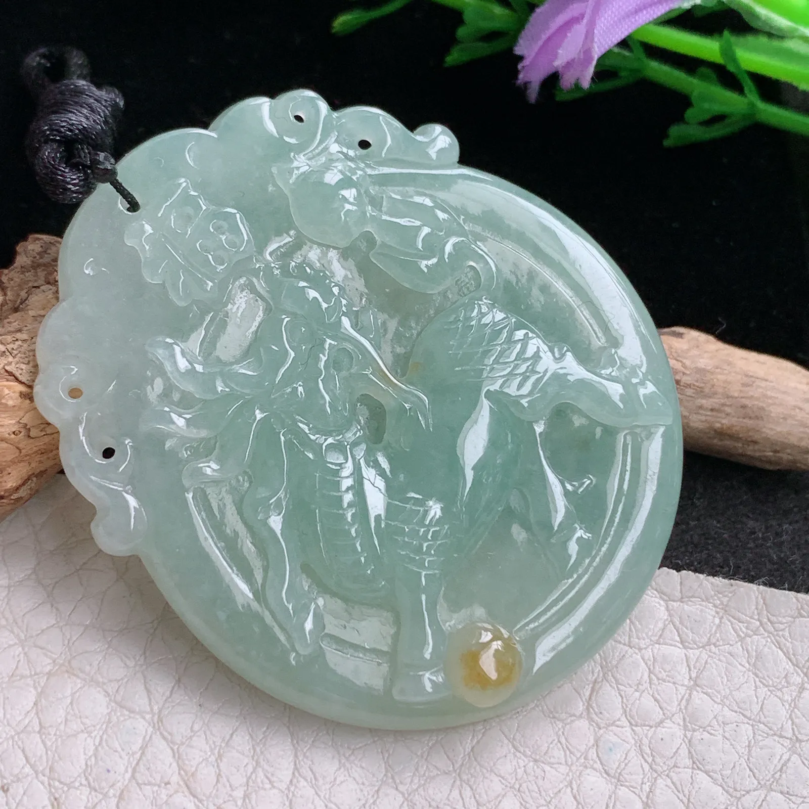 f8自然光51.8*43.6*6天然缅甸翡翠A货双彩瑞兽麒麟 玉麒麟玉吊坠