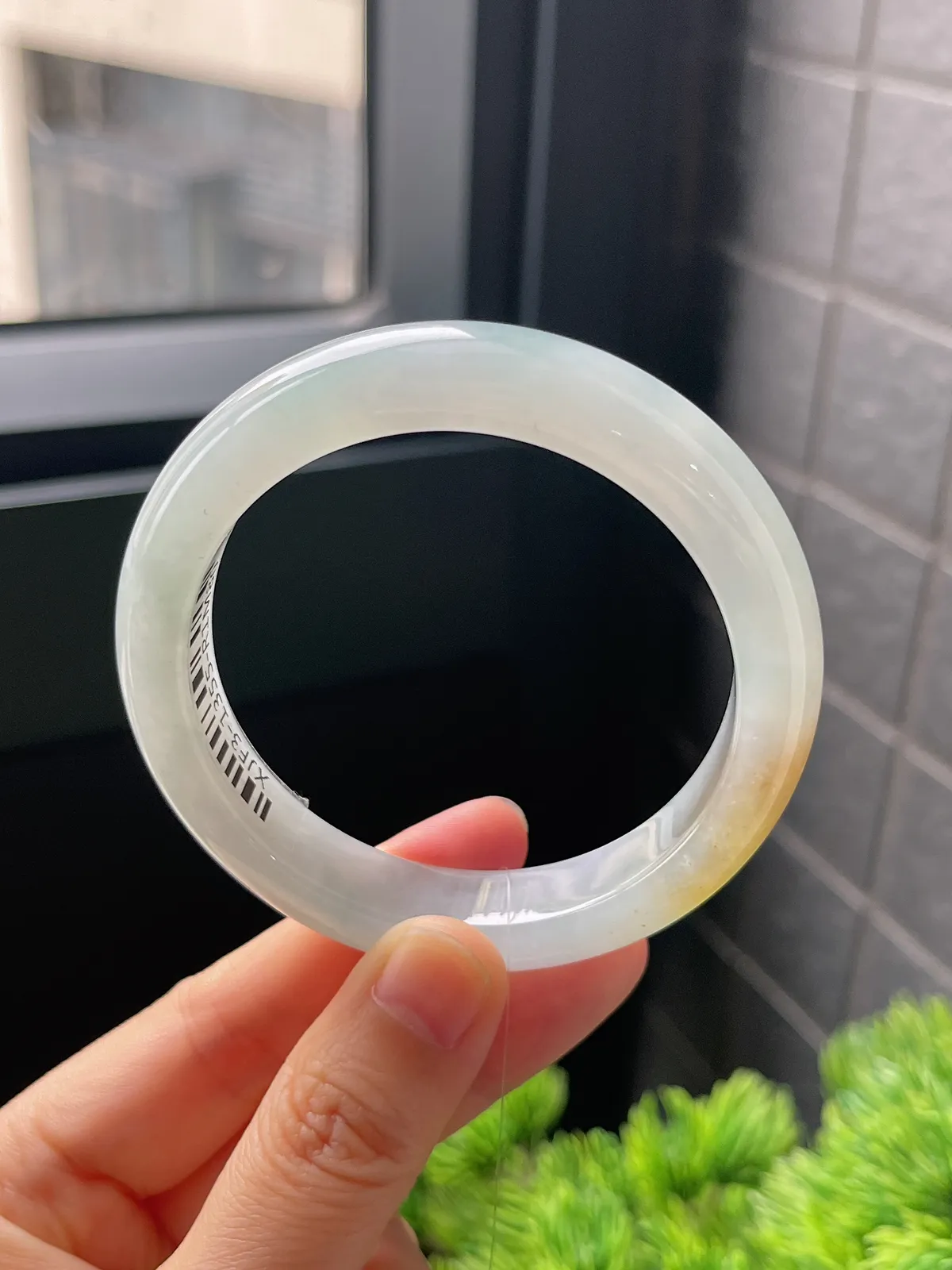 正圈53.8圈口，翡翠冰糯种黄色手镯