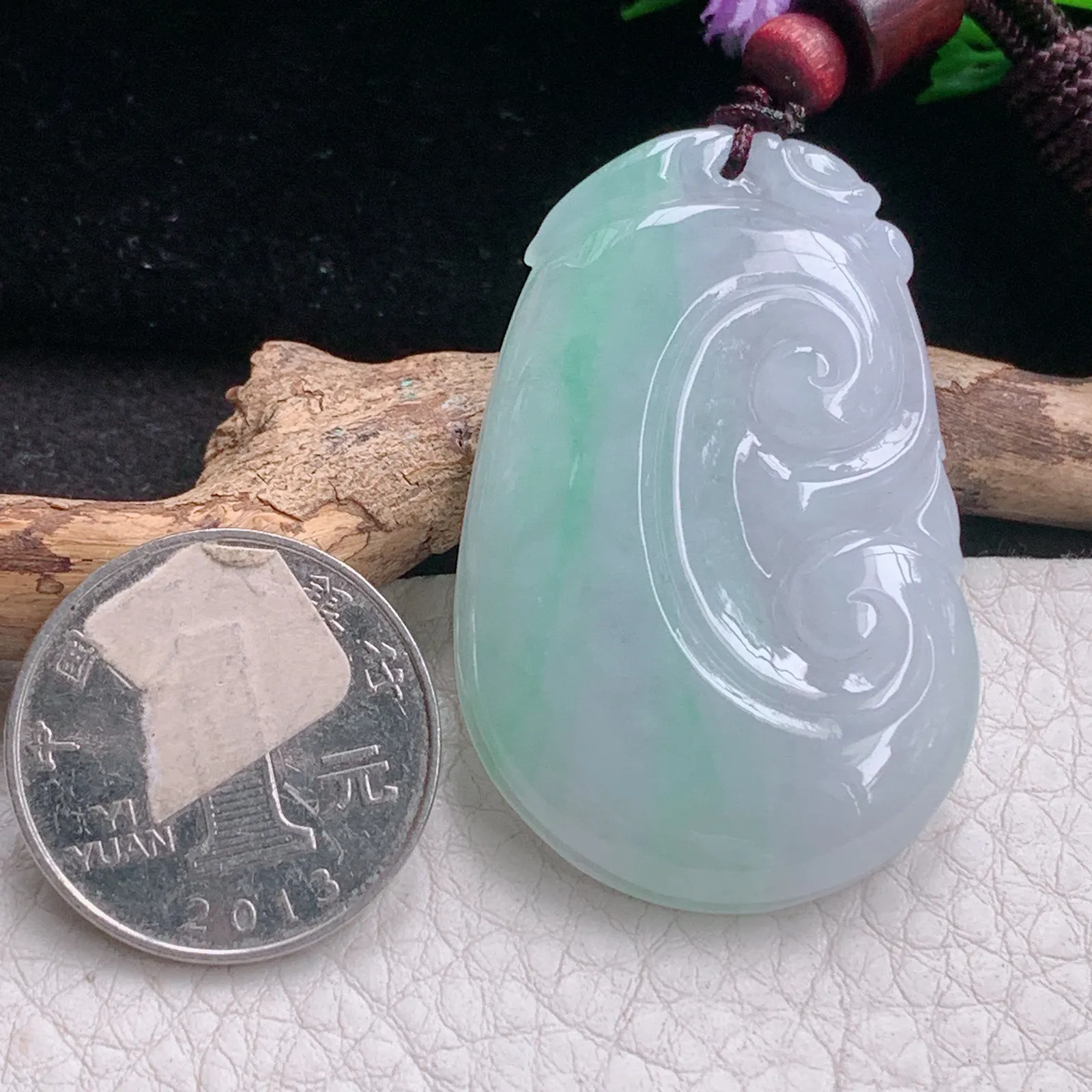 zen自然光47.2*31*6.2天然缅甸翡翠A货春带彩如意 玉如意玉吊坠