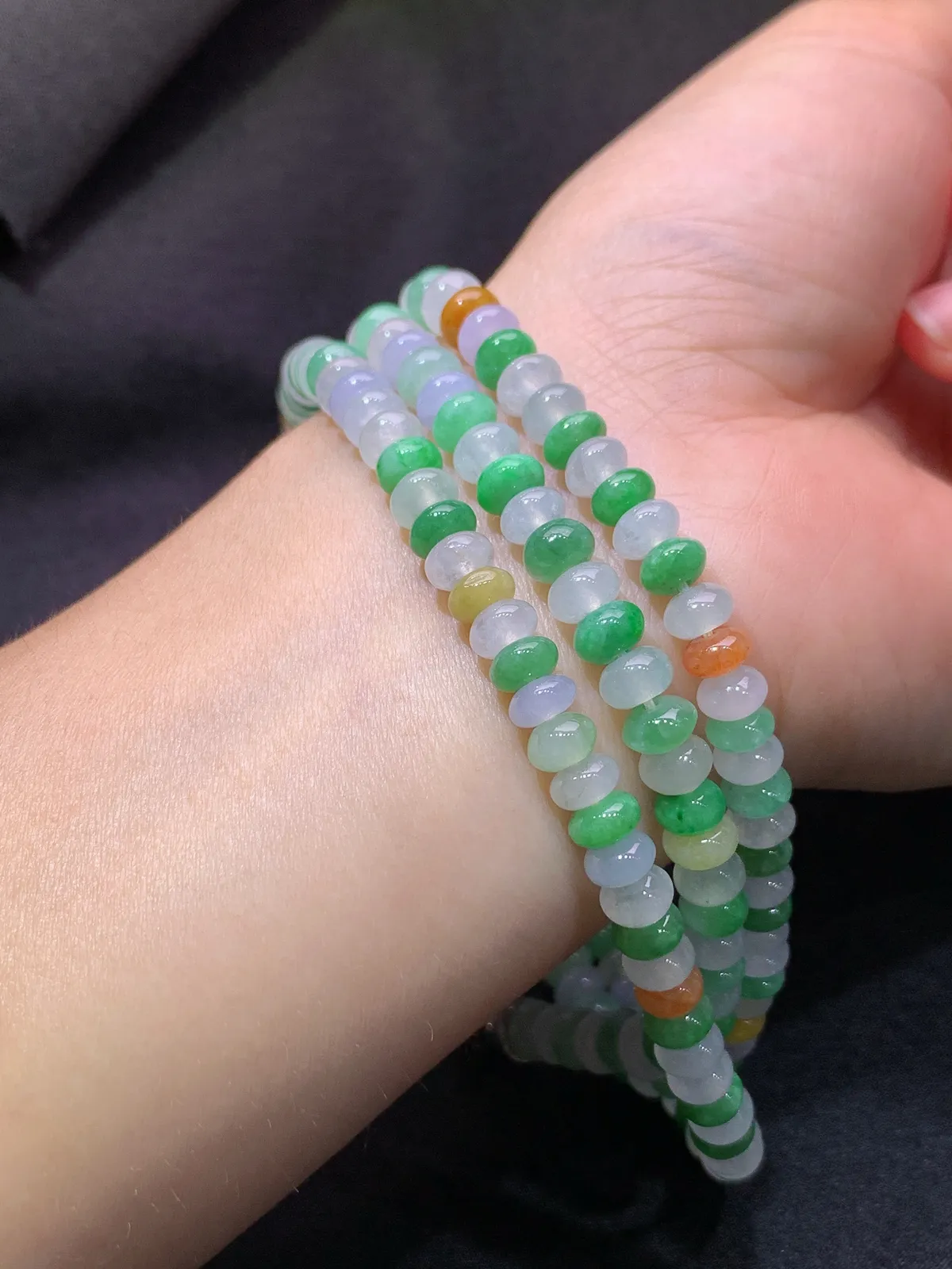 多彩算盘珠项链，冰润鲜艳，玉质细腻，种水足，Zha取一裸石6*3.5