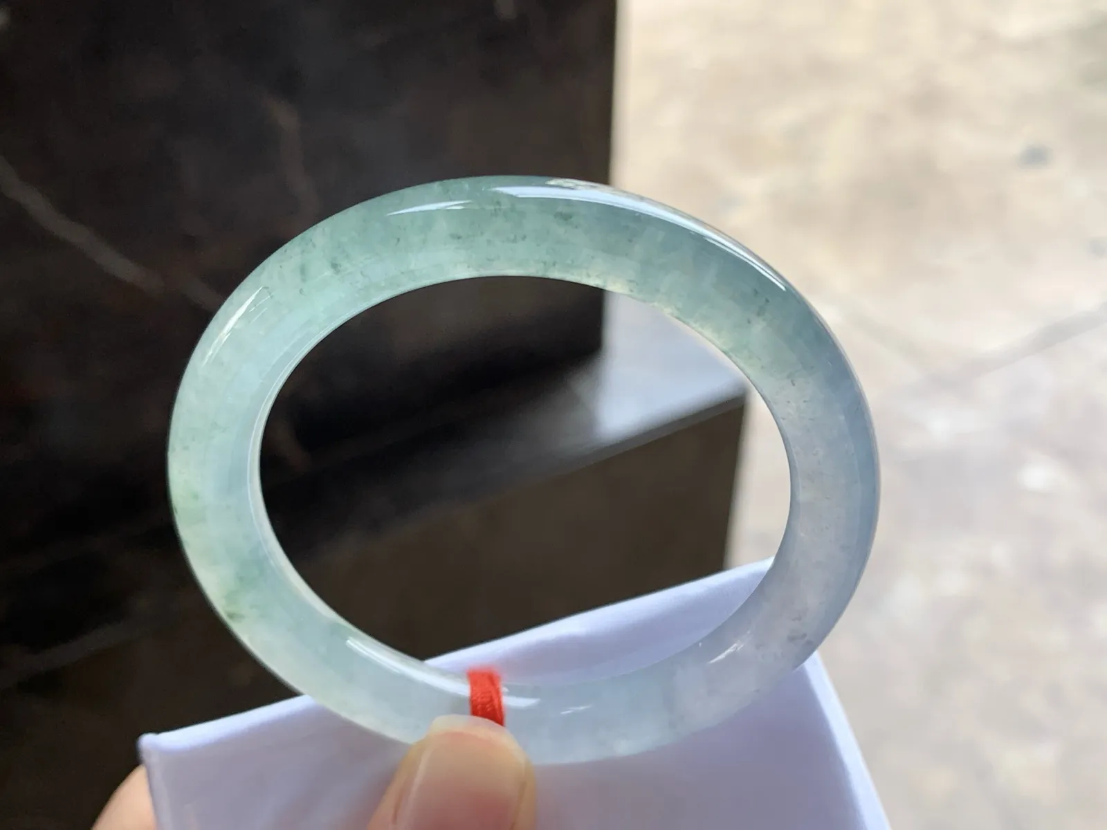 50.5-8.3

冰蓝圆条手镯^_^冰透 清新