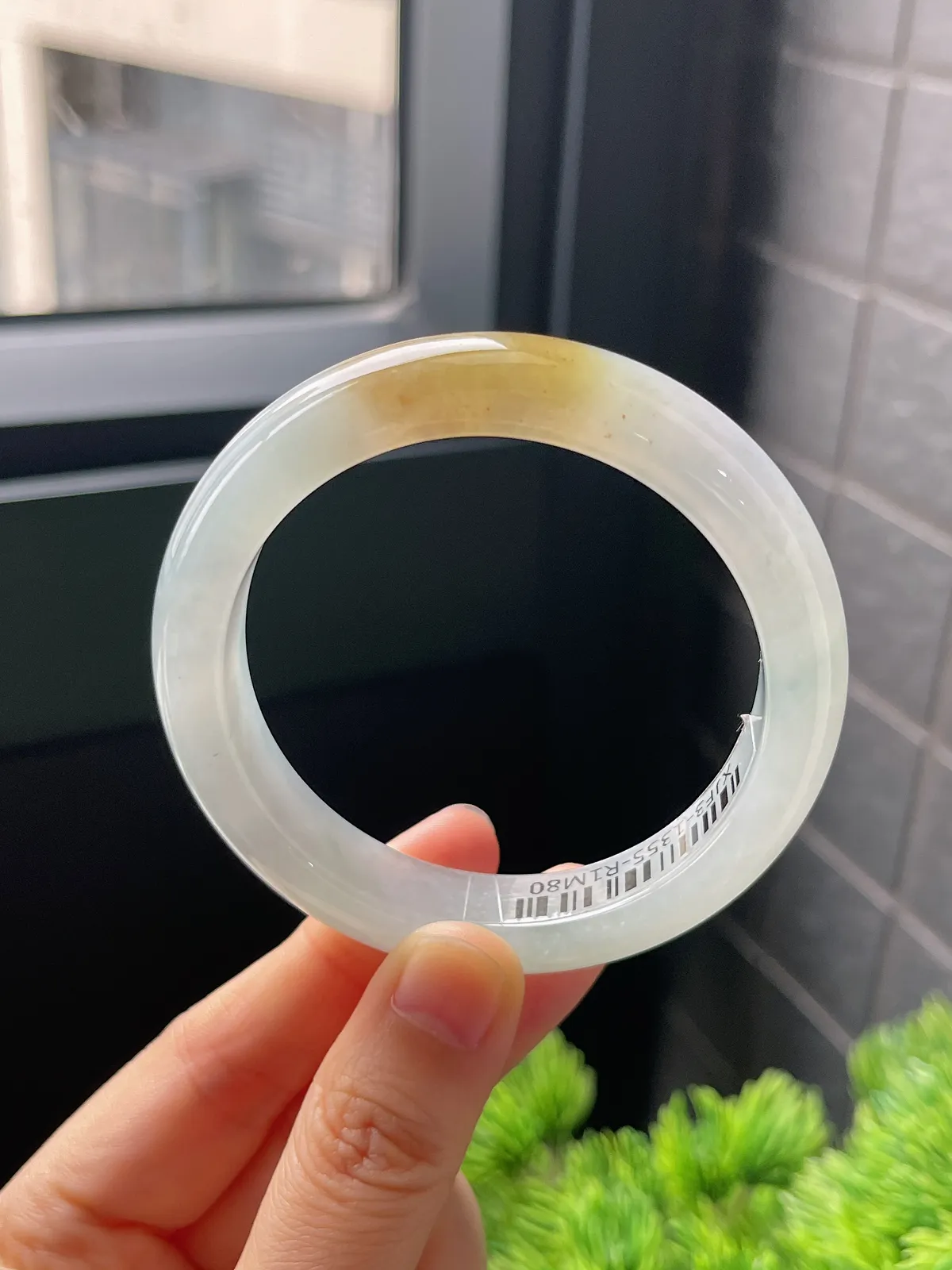 正圈53.8圈口，翡翠冰糯种黄色手镯