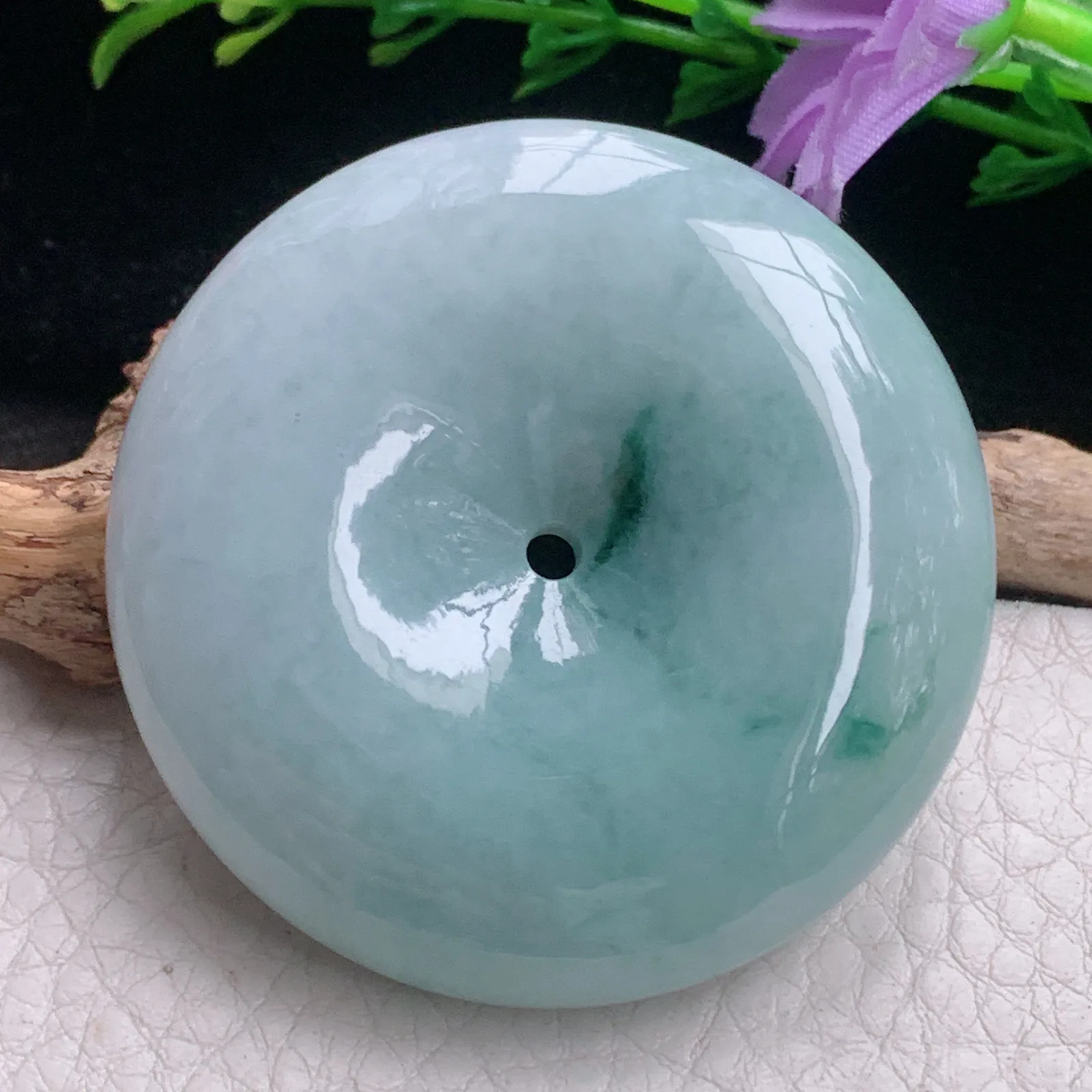 zen自然光51*13.6大平安扣 天然缅甸翡翠A货飘花饱满大扣玉吊坠