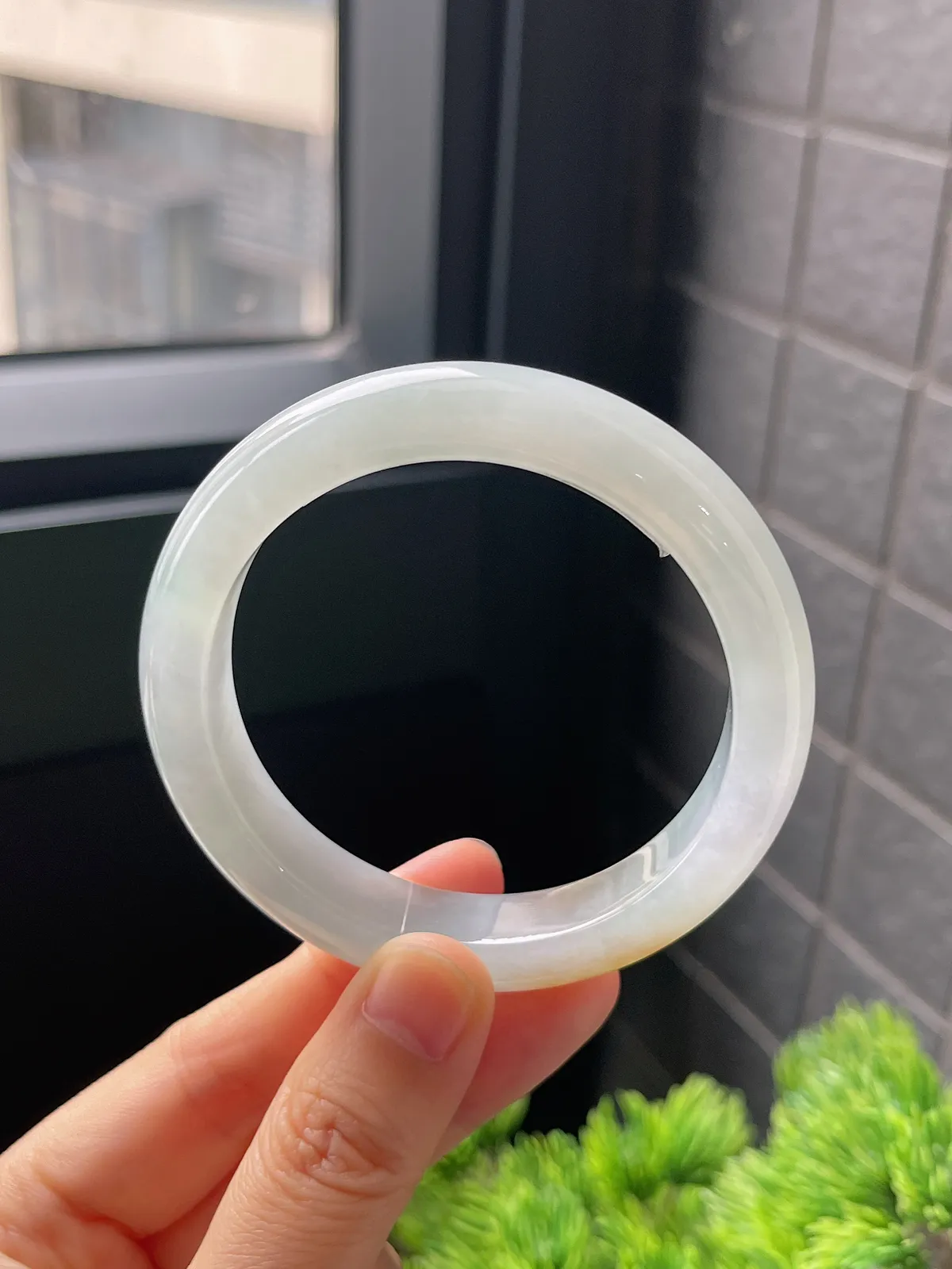 正圈53.8圈口，翡翠冰糯种黄色手镯