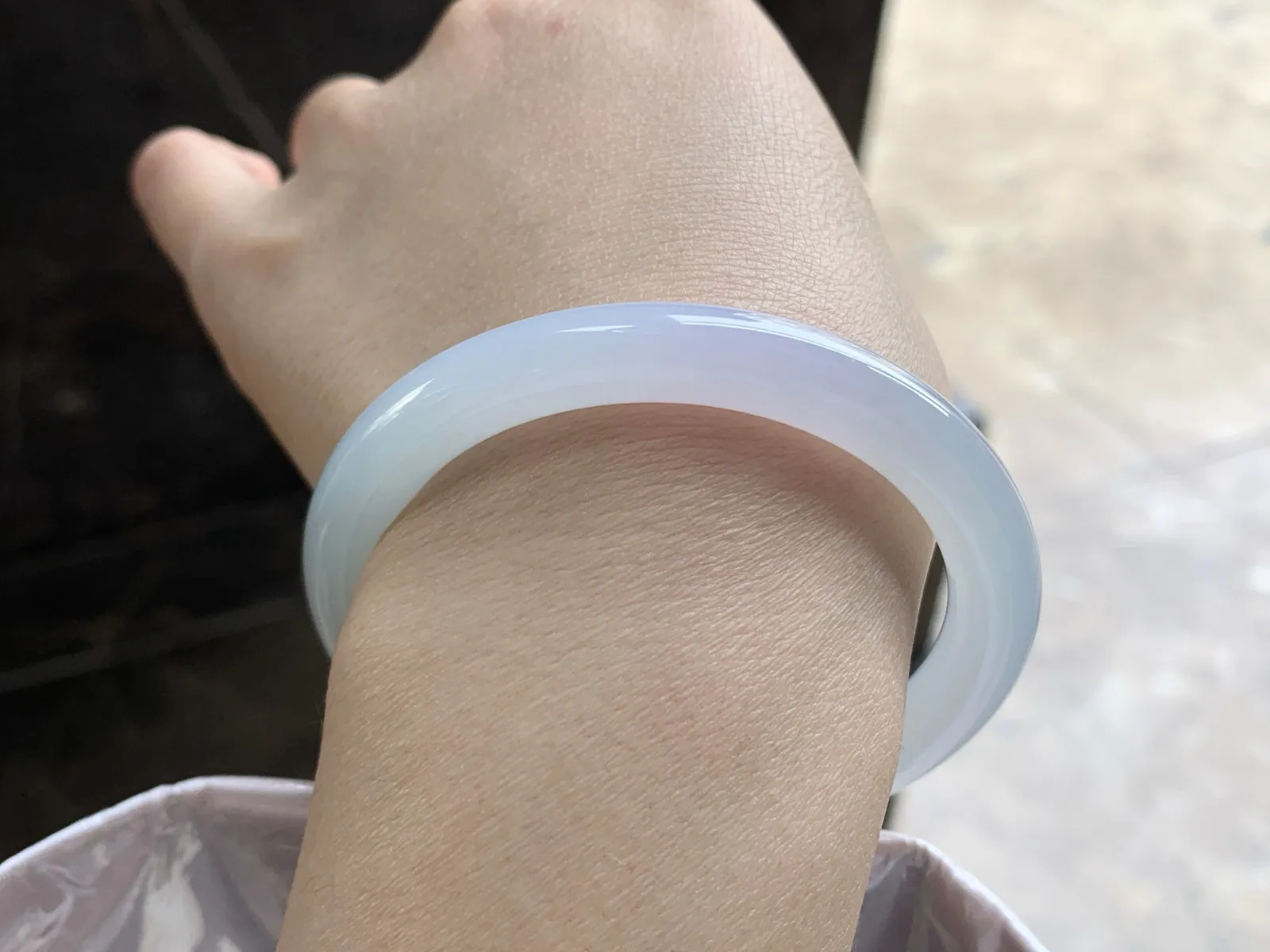 53.5-8.4

圆条手镯^_^清新 水润