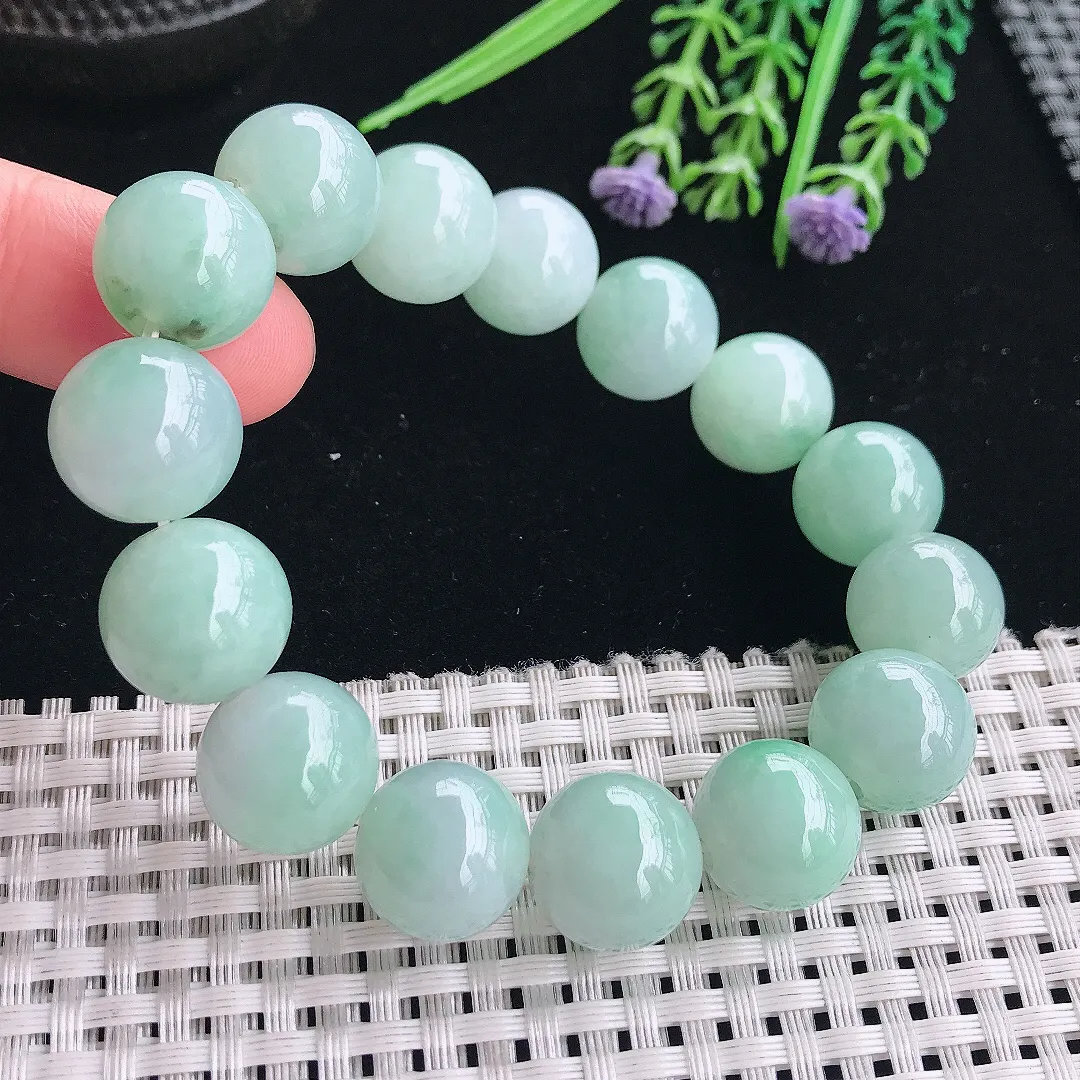 实拍A货翡翠14.1/15颗老坑冰润淡绿色圆珠手链吊坠翡翠玉手串
