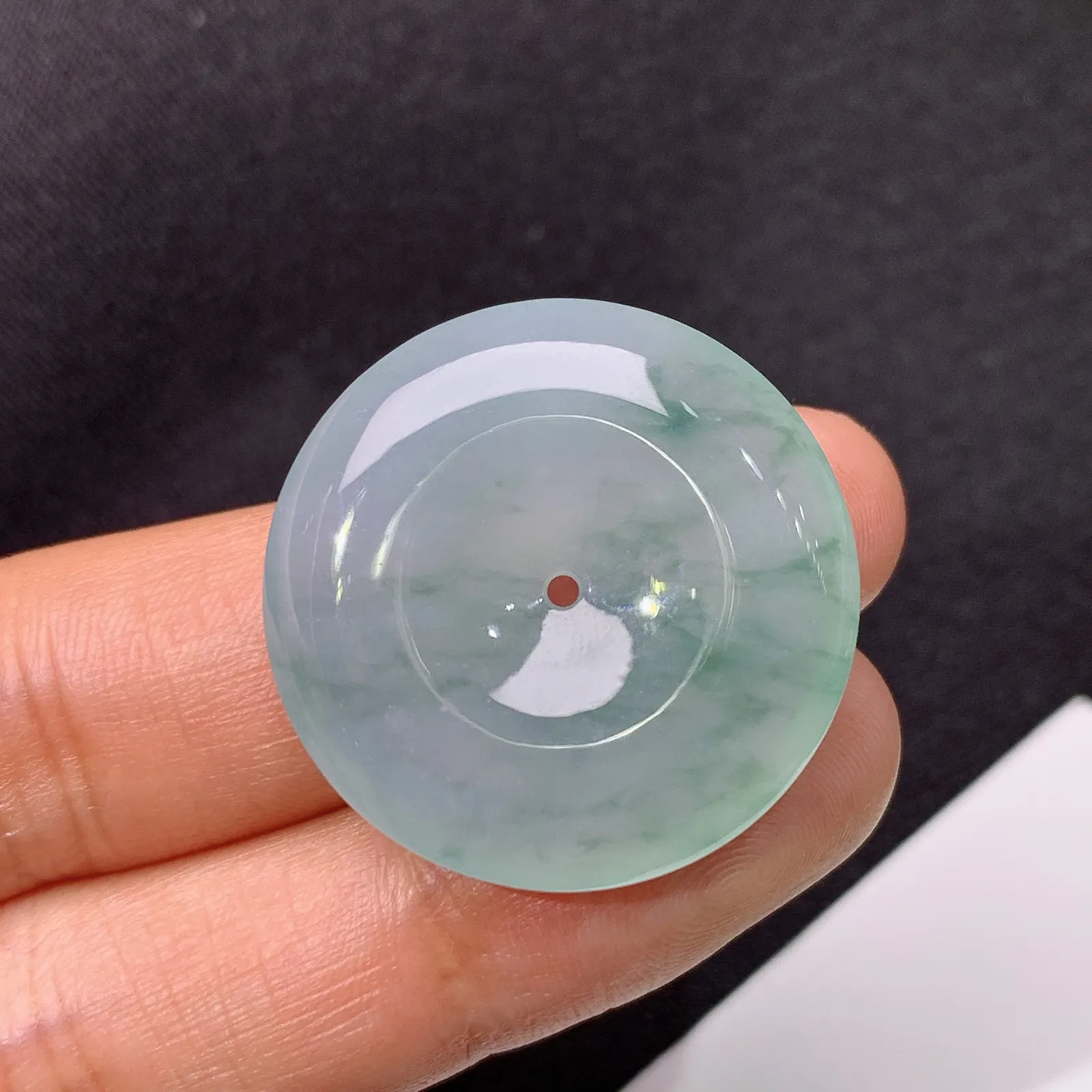 飘花平安扣，冰冰润润，玉质细腻，种水足，001 尺寸26.6*5.8