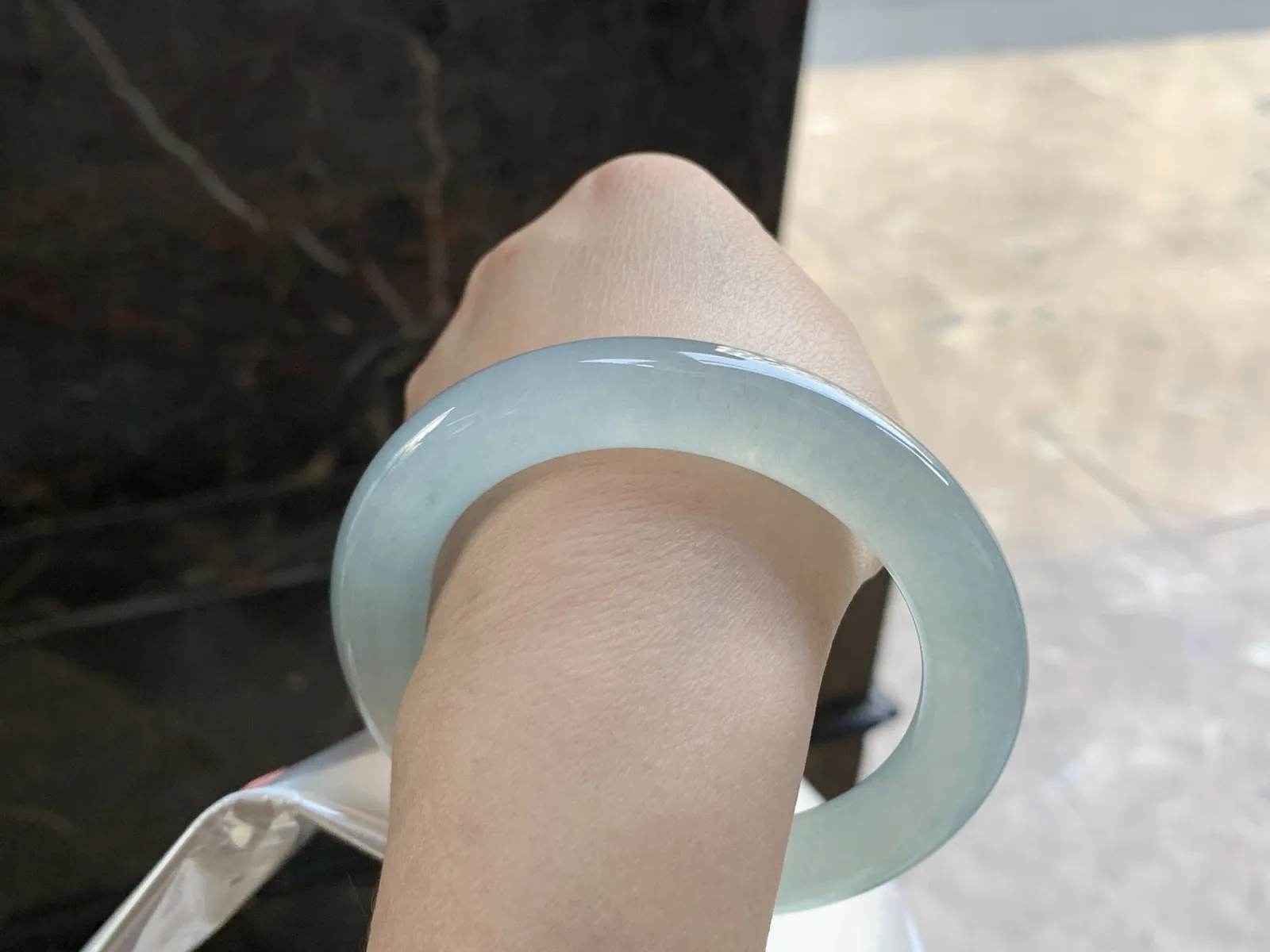 57.5-11.4

冰种圆条手镯^_^透亮 荧光十足