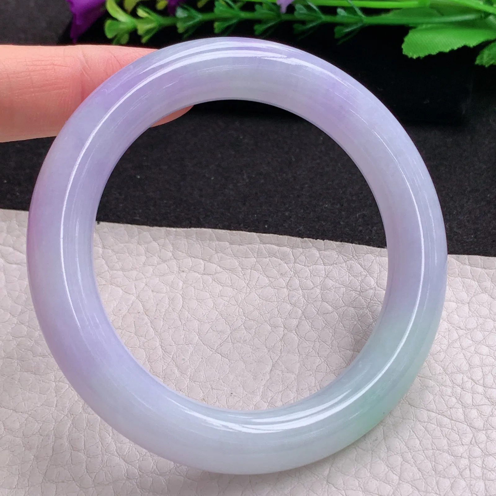 xx梦幻款58.8*11.2美人镯 天然缅甸翡翠A货春带彩圆条玉手环