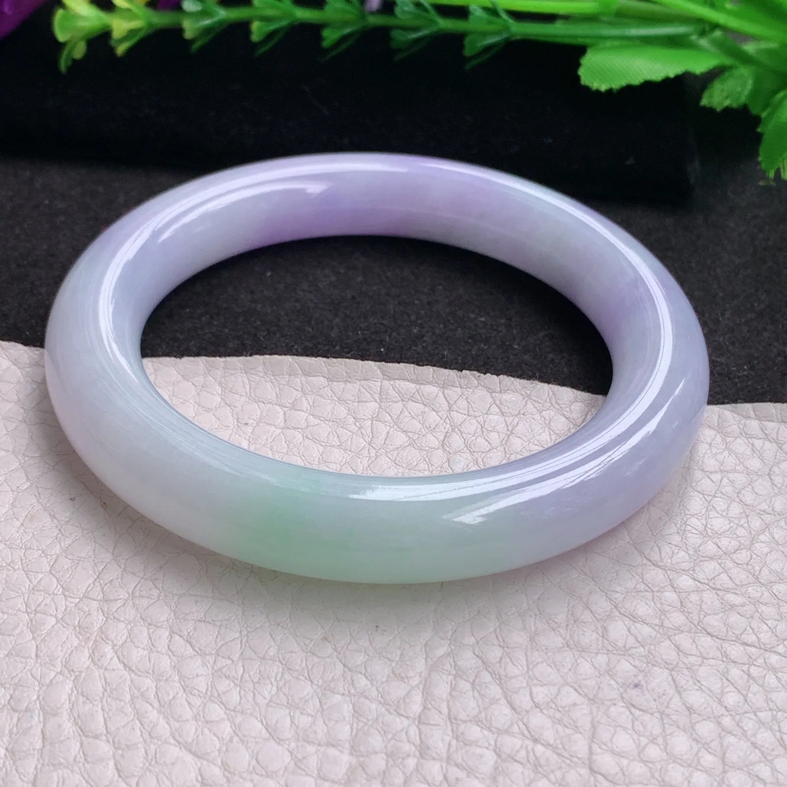 xx梦幻款58.8*11.2美人镯 天然缅甸翡翠A货春带彩圆条玉手环