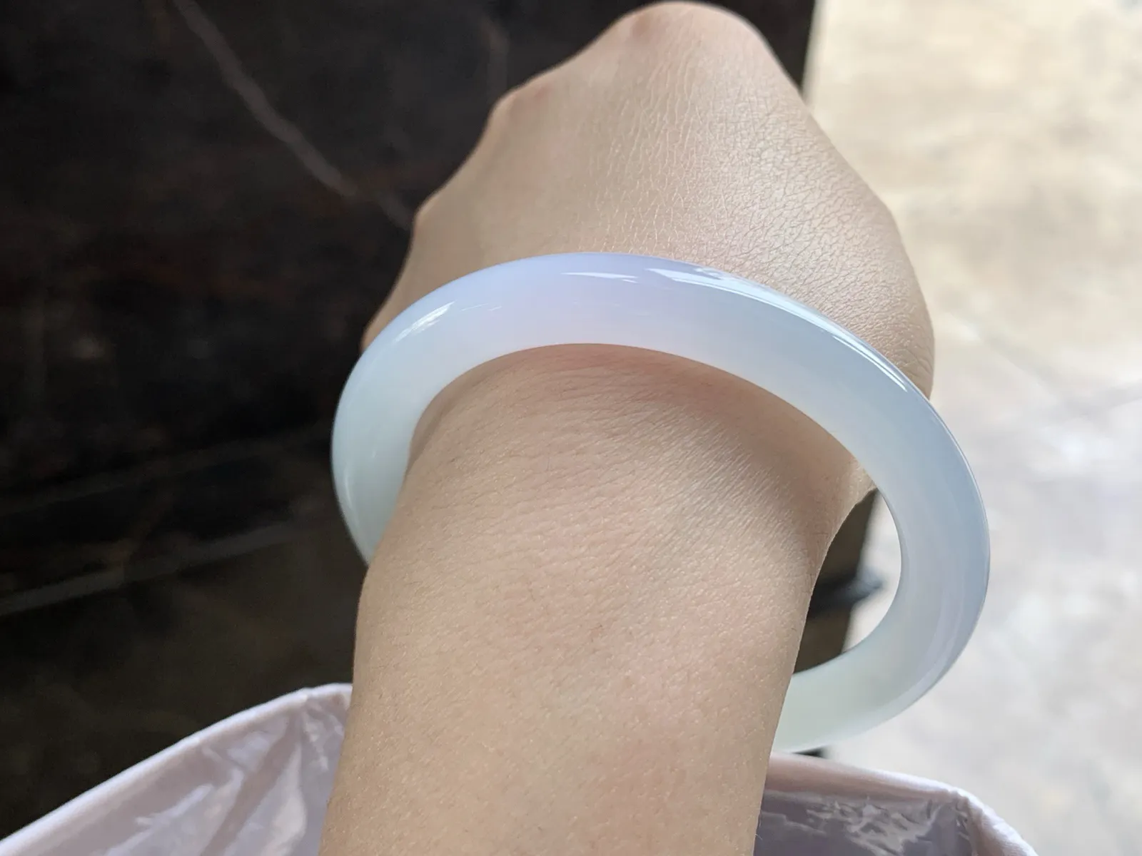 53.5-8.4

圆条手镯^_^清新 水润