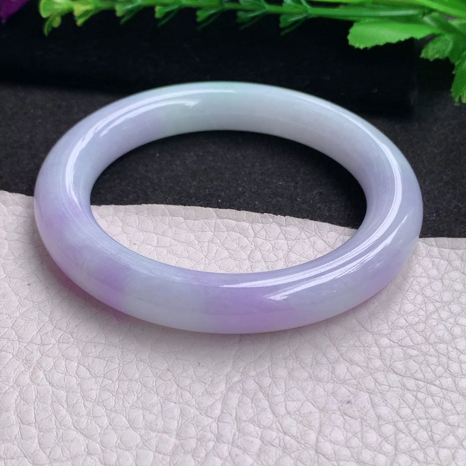 xx梦幻款58.8*11.2美人镯 天然缅甸翡翠A货春带彩圆条玉手环