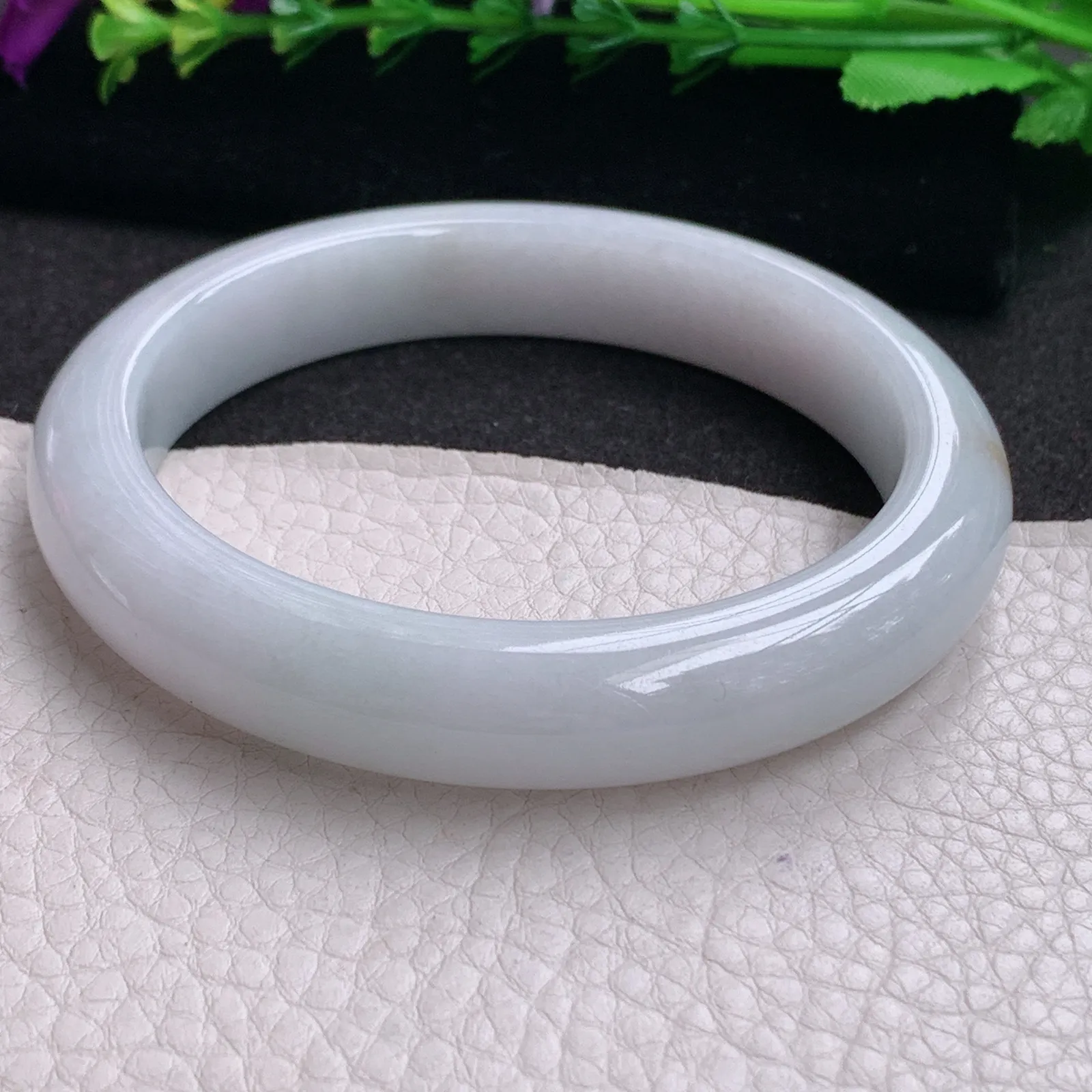 ll大圈口64*12.6*9平安镯 天然缅甸翡翠A货水润洒金宽边玉手环