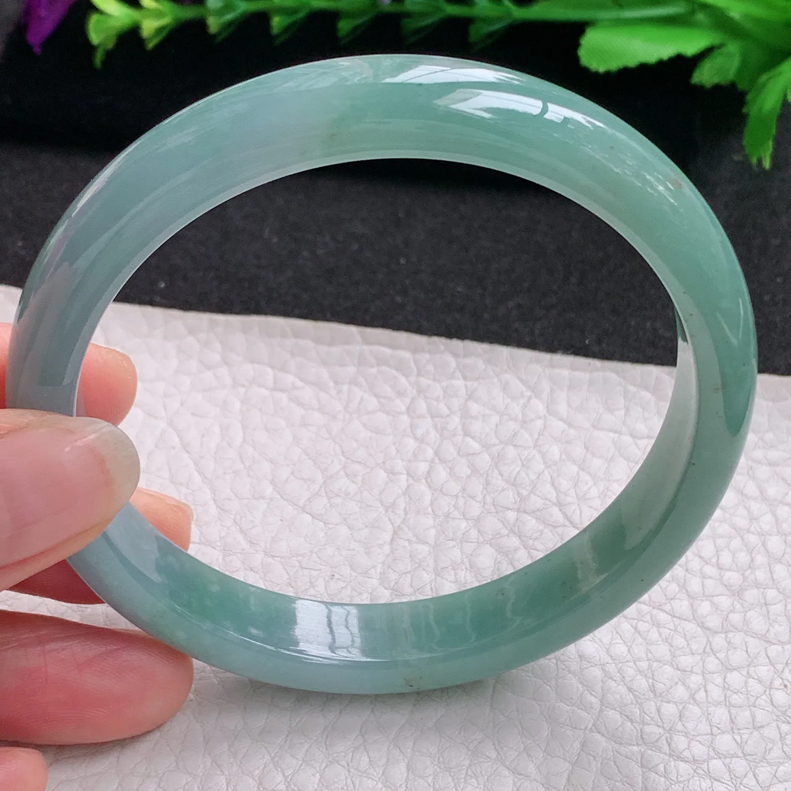 ll大圈口64*11.5*7.3平安镯 天然缅甸翡翠A货水润蓝韵宽边玉手环