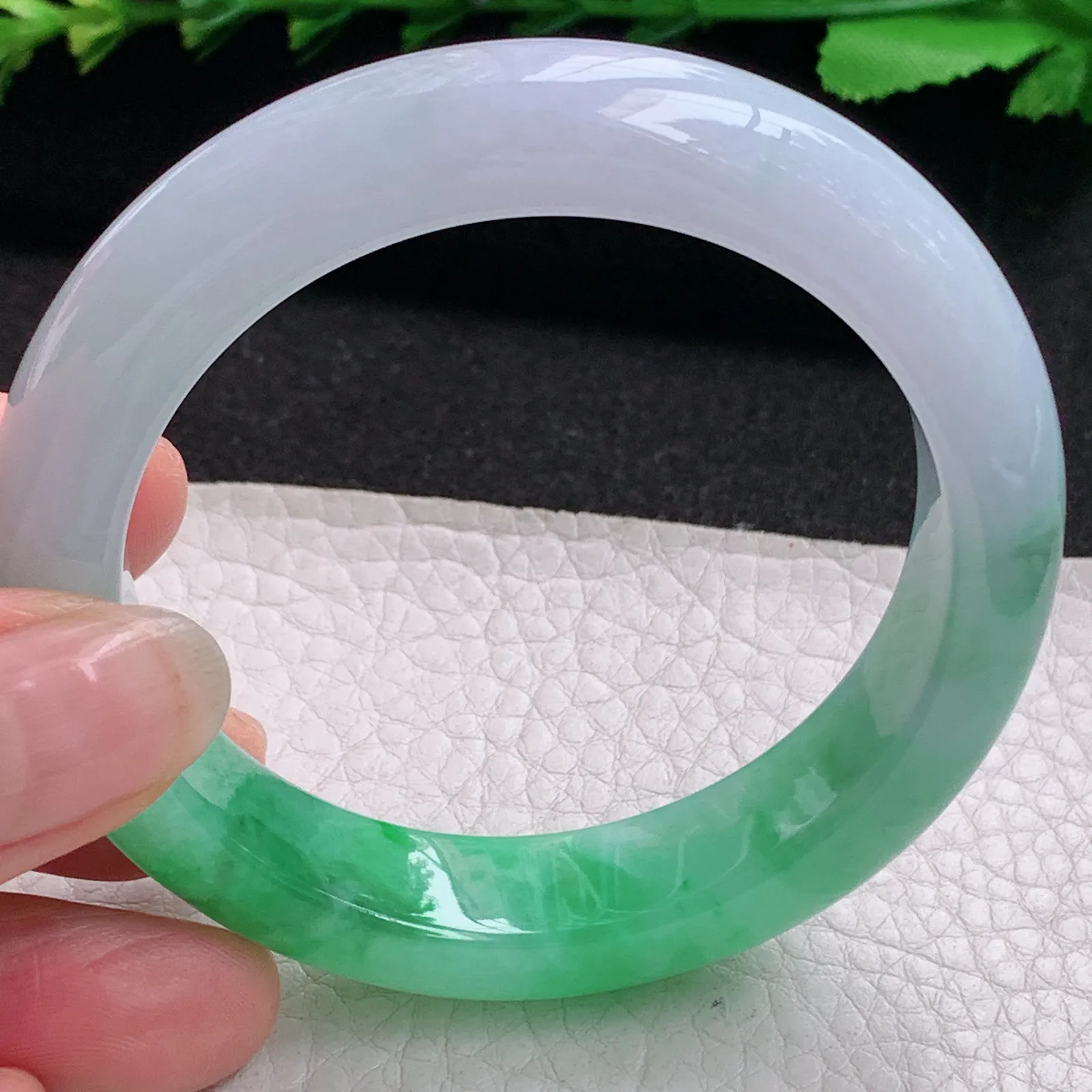 faa招财款53.5*13*8.5平安镯 天然缅甸翡翠A货水润半山水宽边玉手环