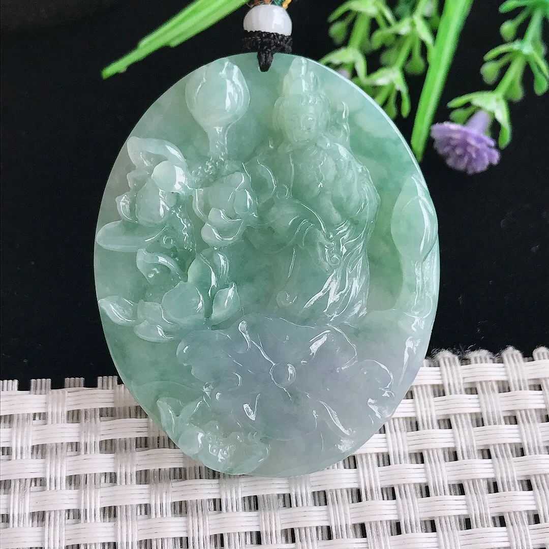 实拍A货翡翠49.8/41/6.3老坑冰润满色观音菩萨吊坠翡翠挂件