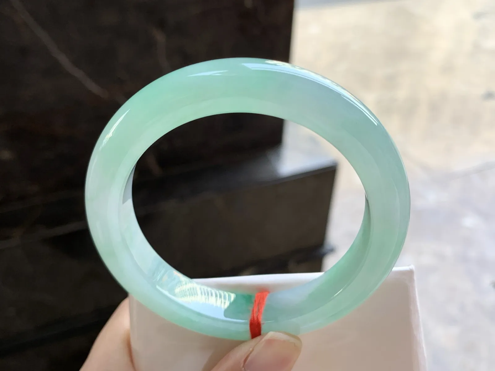 56.5-12-9.5

晴绿手镯^_^颜色好看