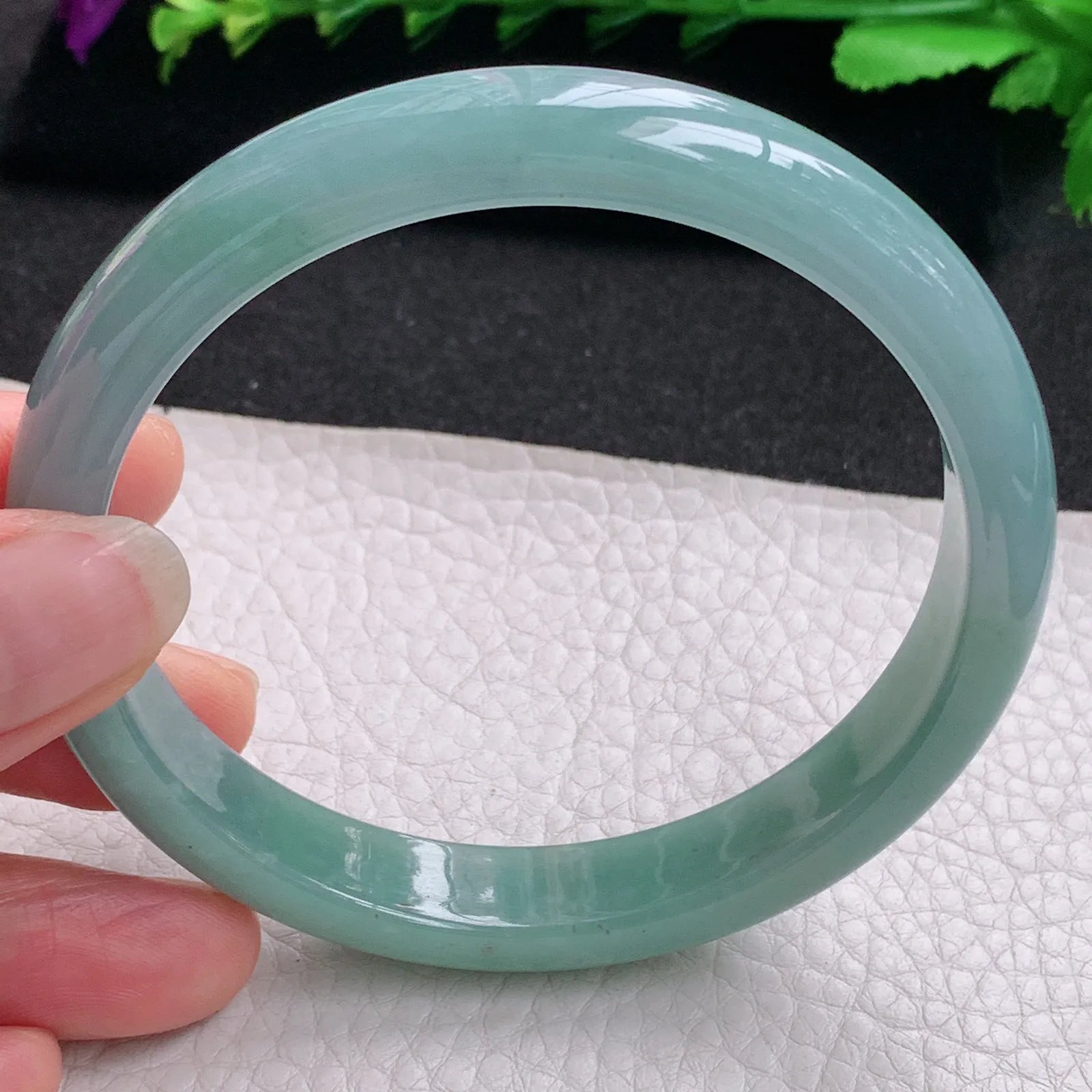 ll大圈口64*11.5*7.3平安镯 天然缅甸翡翠A货水润蓝韵宽边玉手环