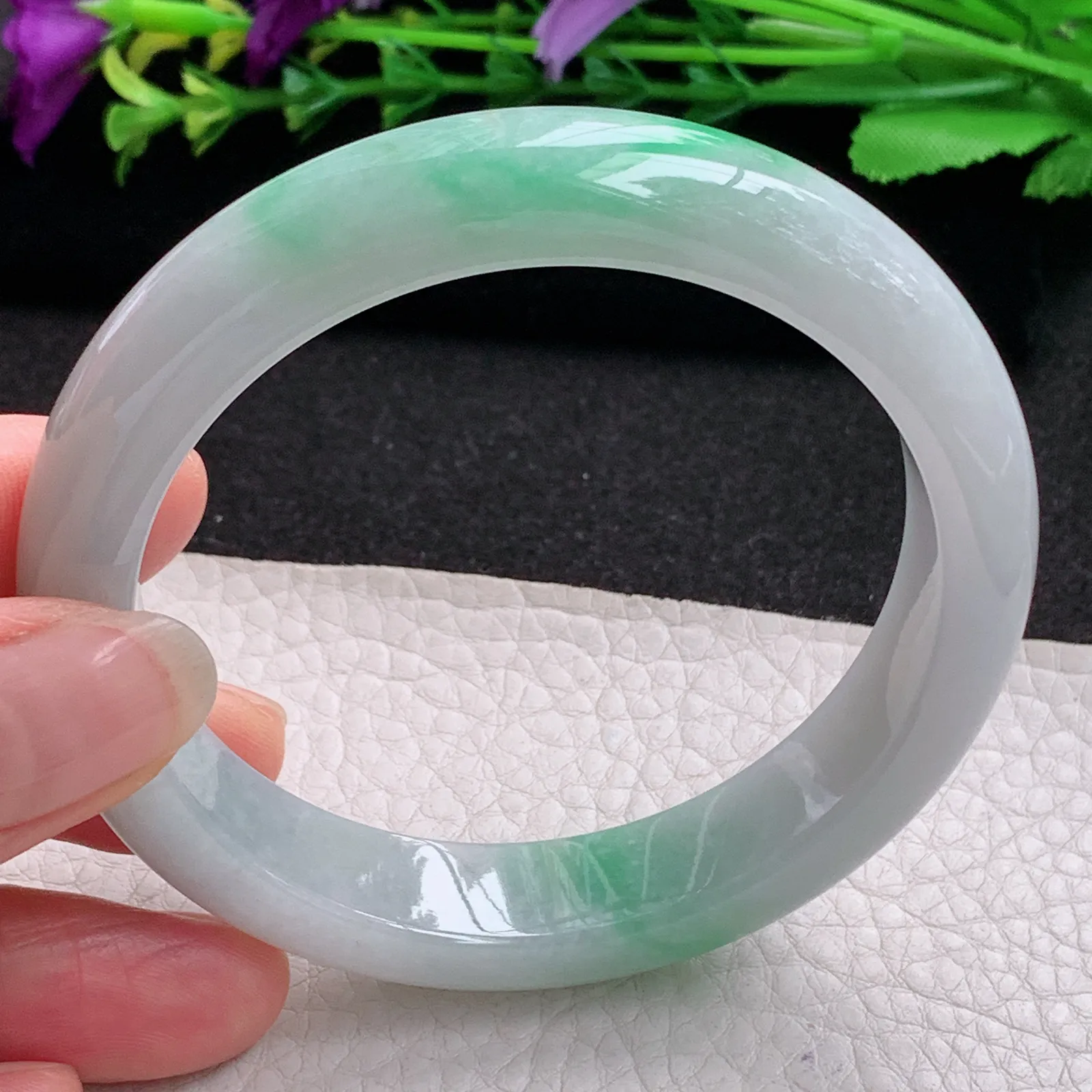 ll实拍56.5*12.6*8.5平安镯 天然缅甸翡翠A货水润飘绿花活力宽边玉手环