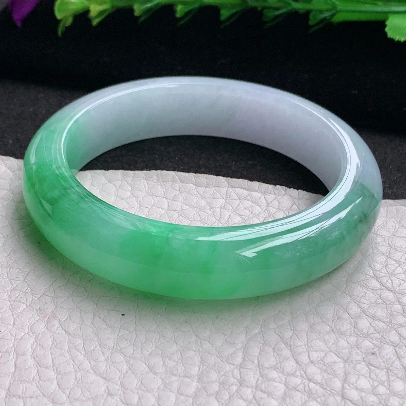 faa招财款53.5*13*8.5平安镯 天然缅甸翡翠A货水润半山水宽边玉手环