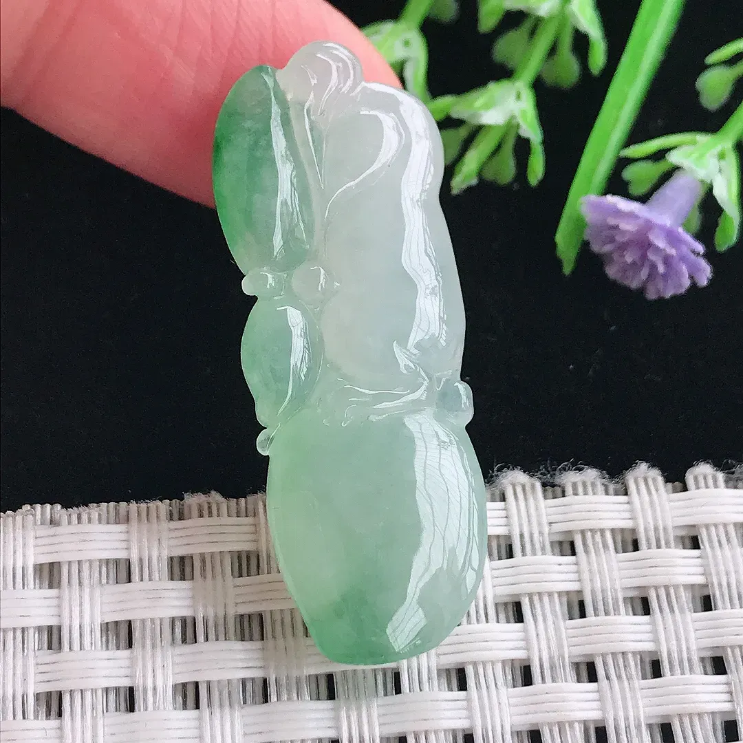 实拍A货翡翠38.7/14.2/7.3老坑冰胶果冻飘阳绿寿桃吊坠翡翠灵猴献寿