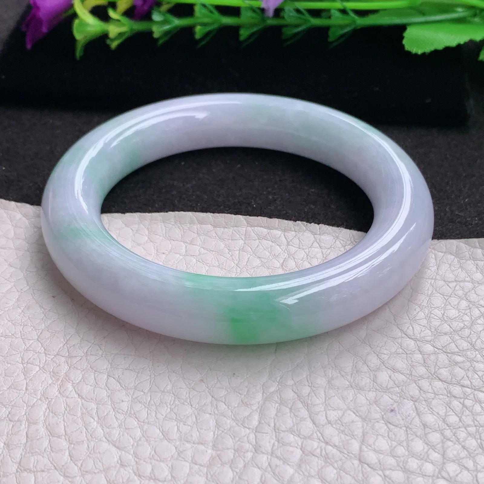 ll梦幻款54*11.8*11.3美人镯 天然缅甸翡翠A货春带彩水润圆条玉手环