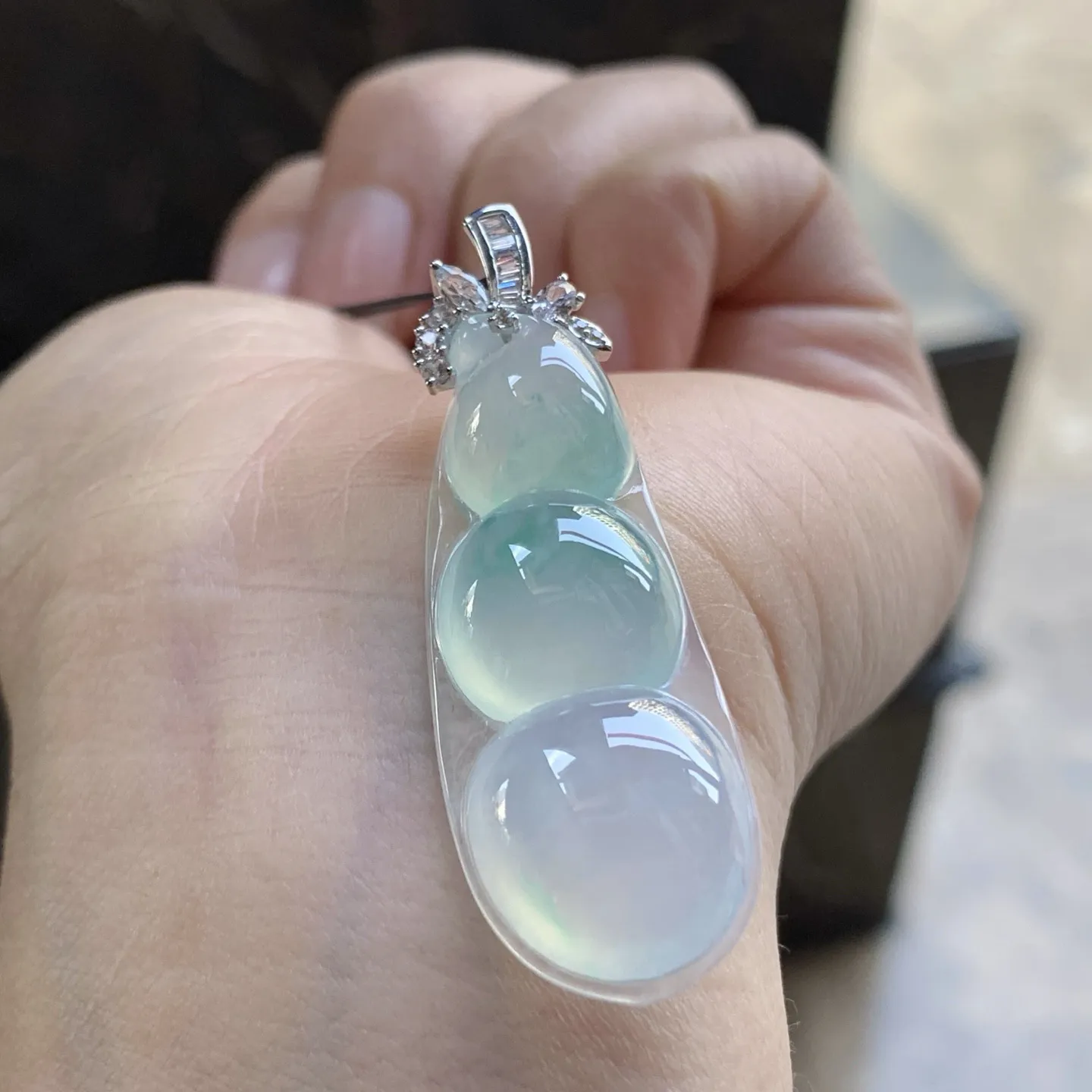 金扣飘绿豆子^_^清新 尺寸39.3-15.7-6.6mm