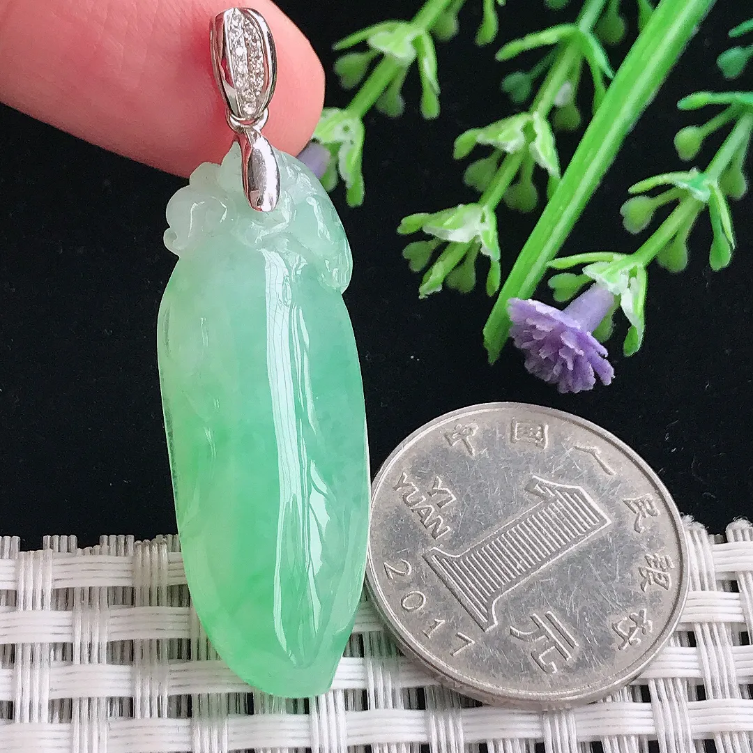 实拍A货翡翠39.2/14.5/8.2老坑18k金镶嵌冰阳绿满绿福瓜吊坠翡翠挂件