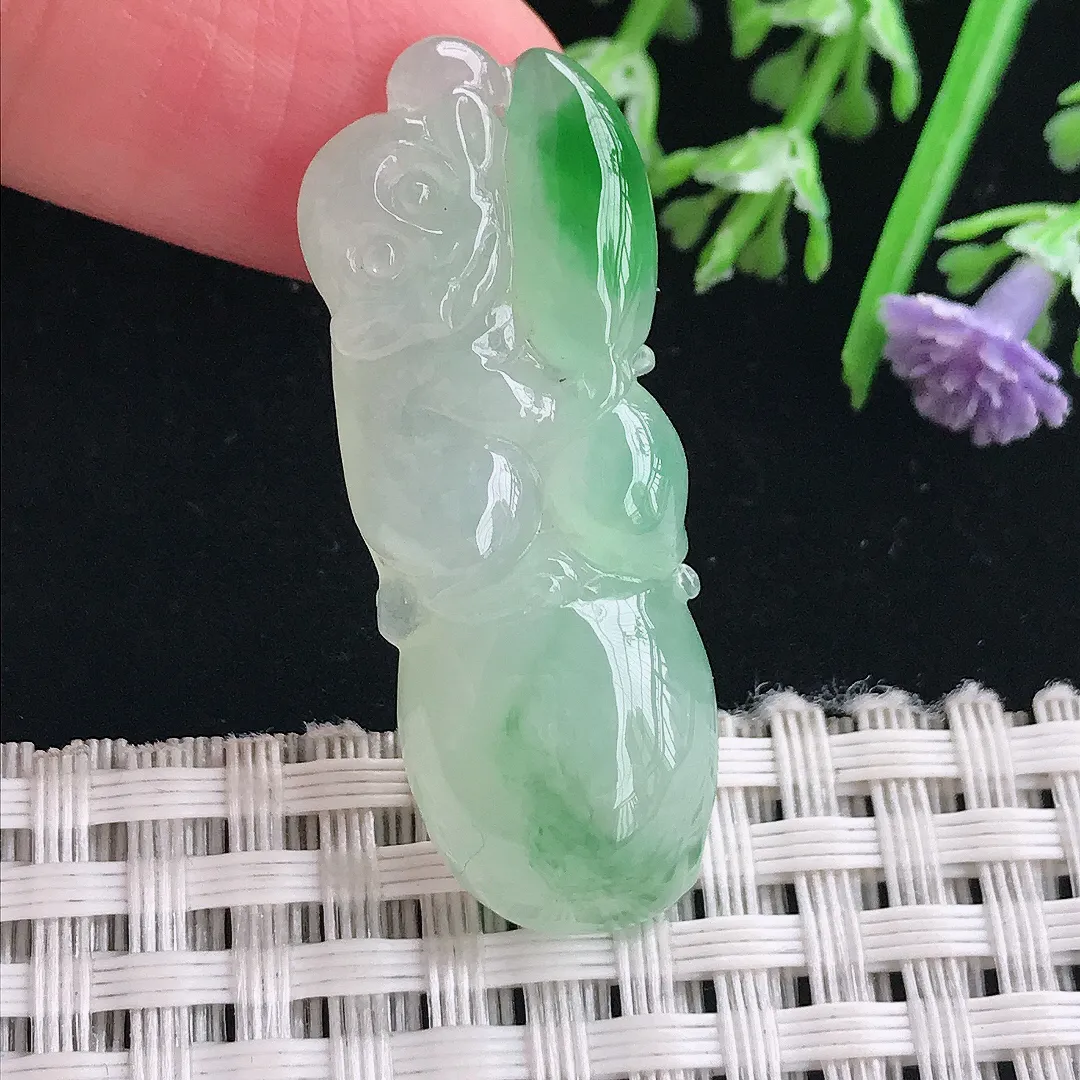 实拍A货翡翠38.7/14.2/7.3老坑冰胶果冻飘阳绿寿桃吊坠翡翠灵猴献寿