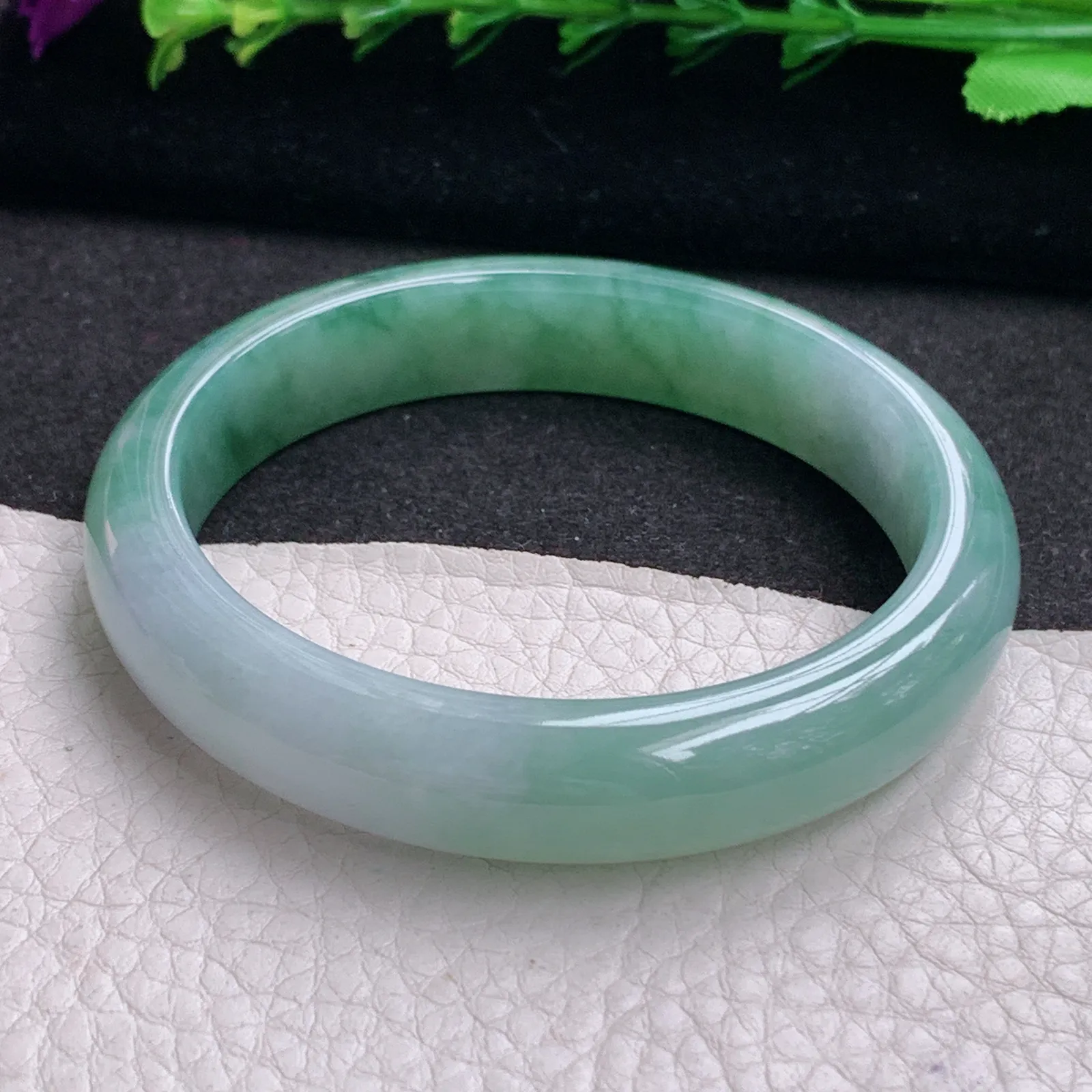 xx飘花韵味款56*12*7.5平安镯 天然缅甸翡翠A货冰胶飘逸宽边玉手环