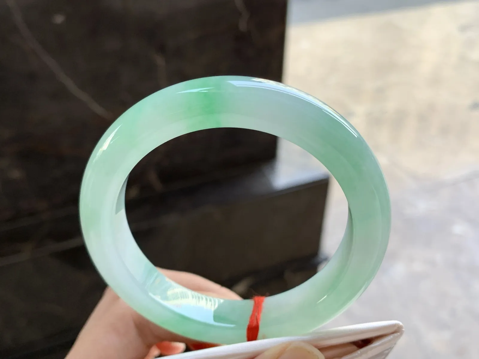 56.5-12-9.5

晴绿手镯^_^颜色好看