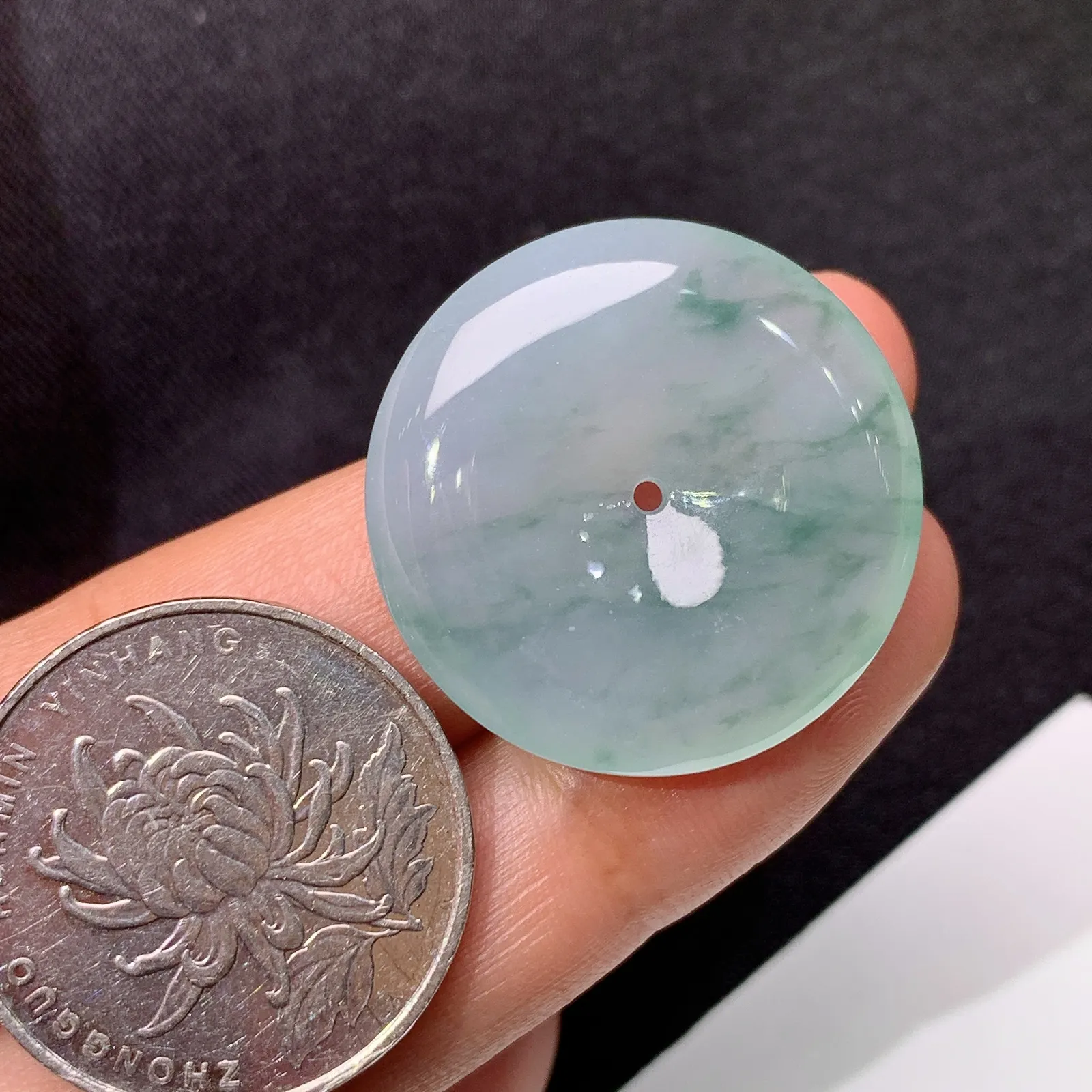 飘花平安扣，冰冰润润，玉质细腻，种水足，001 尺寸26.6*5.8