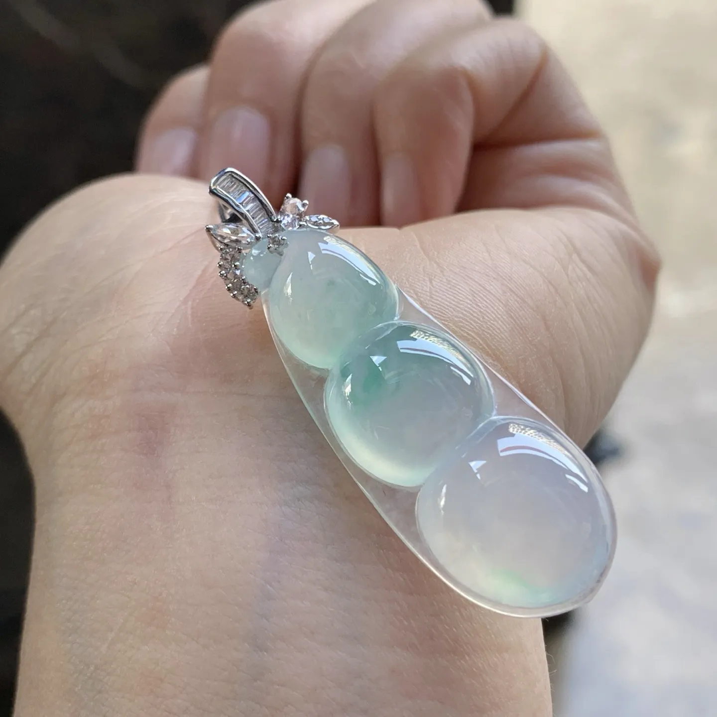 金扣飘绿豆子^_^清新 尺寸39.3-15.7-6.6mm