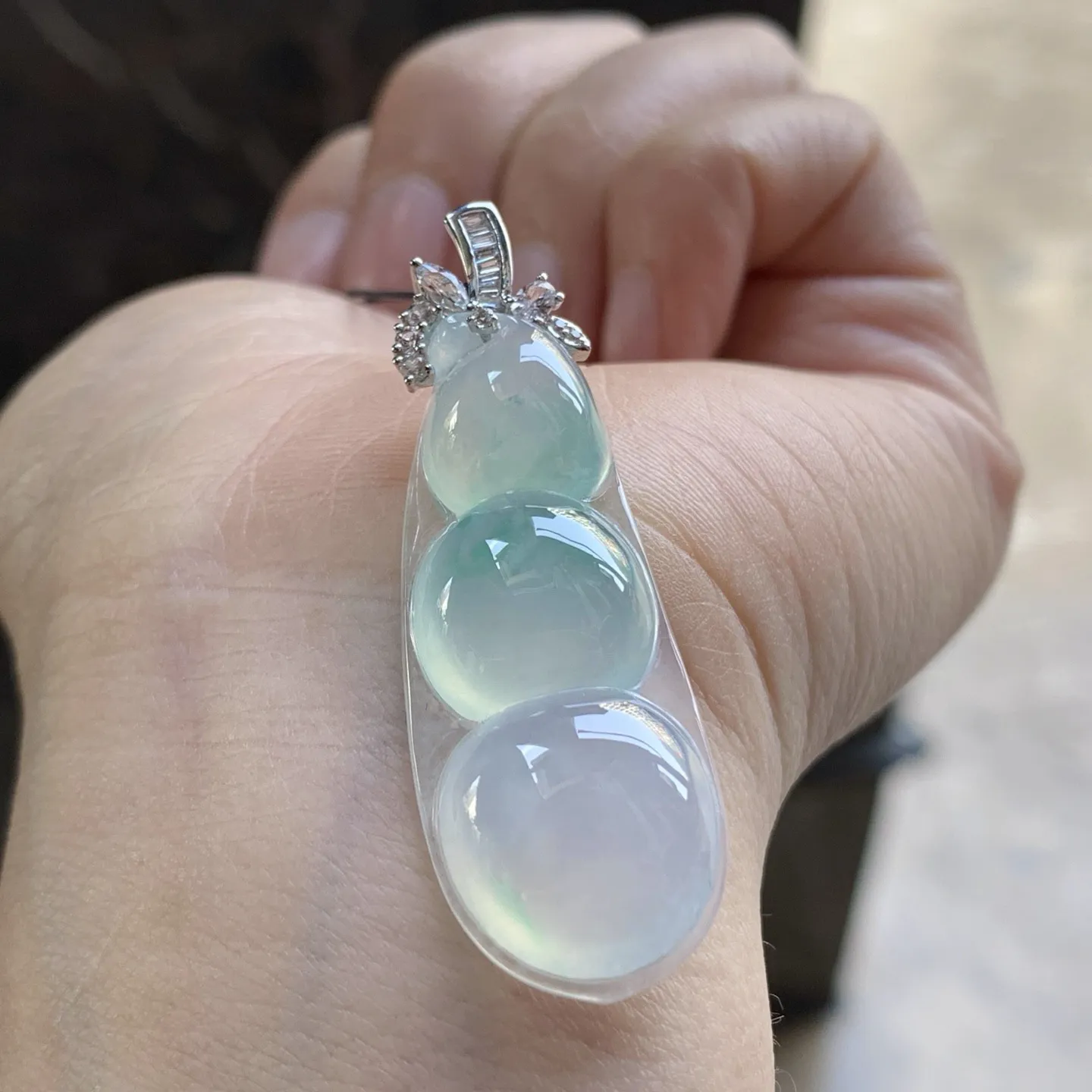 金扣飘绿豆子^_^清新 尺寸39.3-15.7-6.6mm