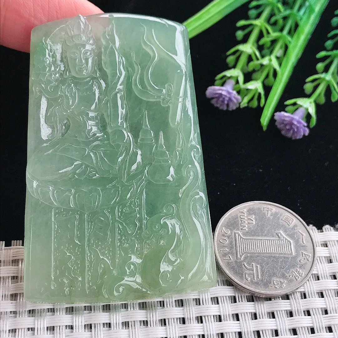 实拍A货翡翠66/43.5/5.2老坑冰胶果冻冰晴满绿虚空藏菩萨吊坠翡翠挂件