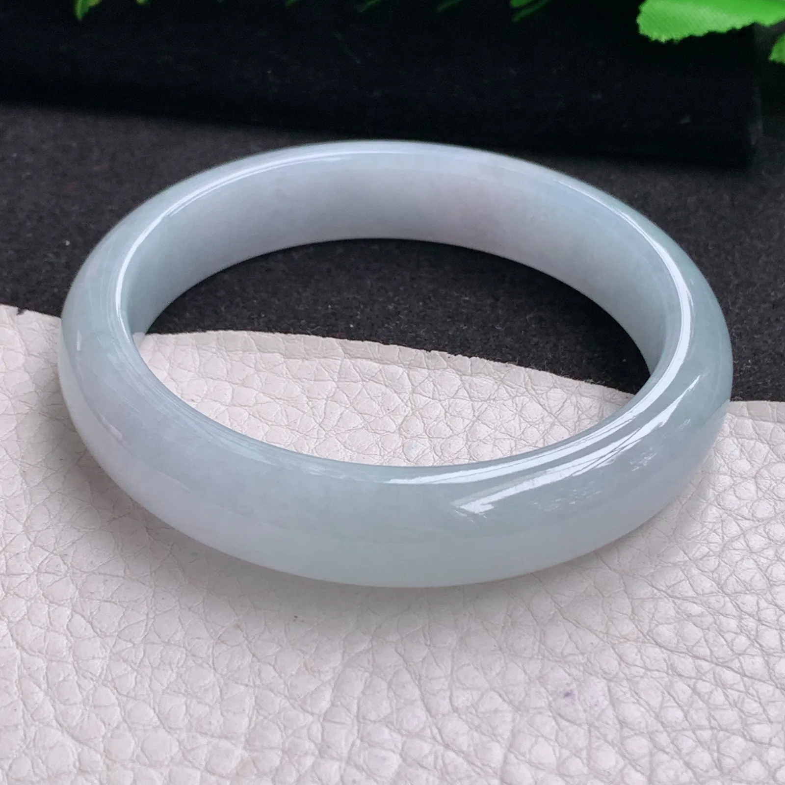 xx纯美款56*10.5*8.2平安镯 天然缅甸翡翠A货年轻胶感宽边玉手环