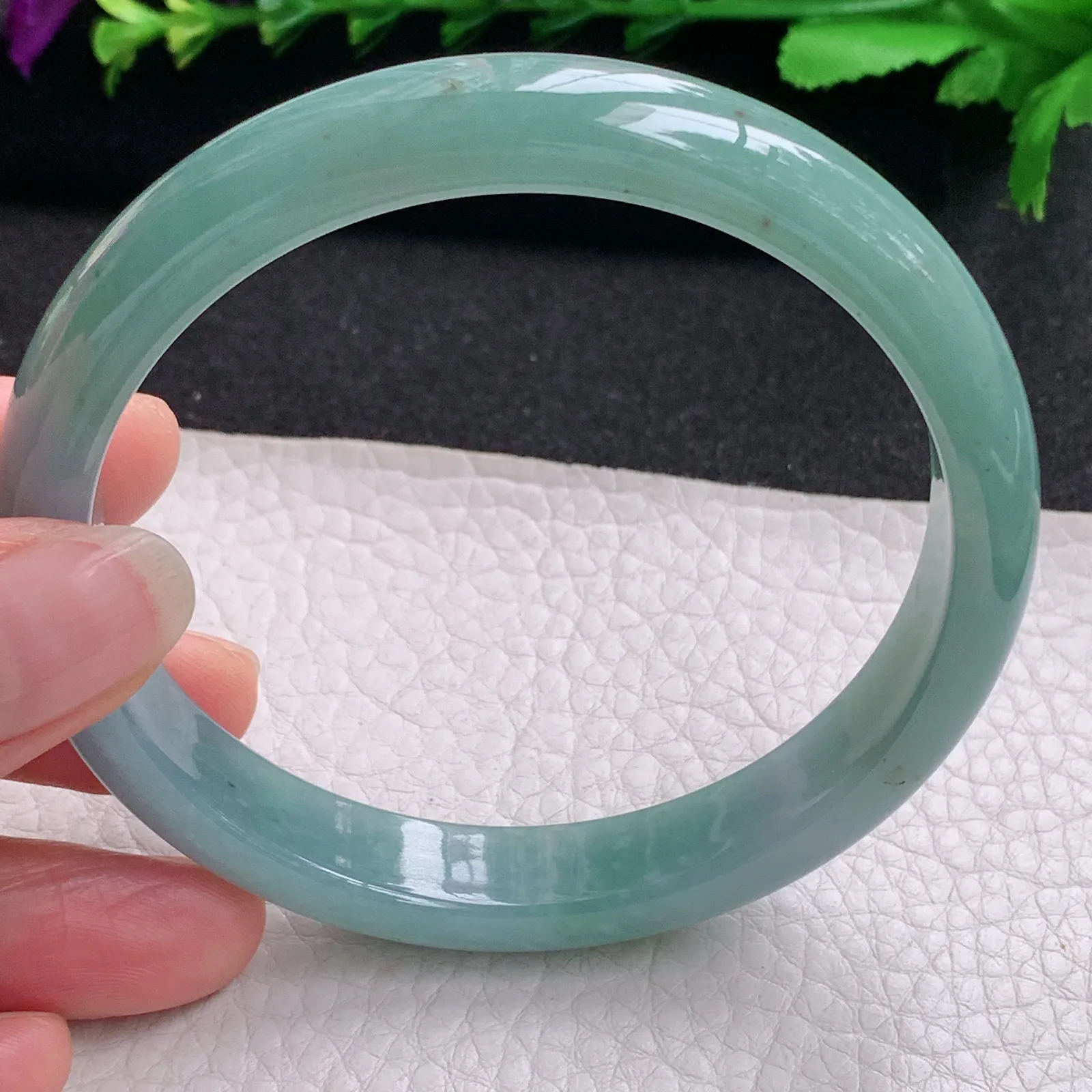 ll大圈口64*11.5*7.3平安镯 天然缅甸翡翠A货水润蓝韵宽边玉手环