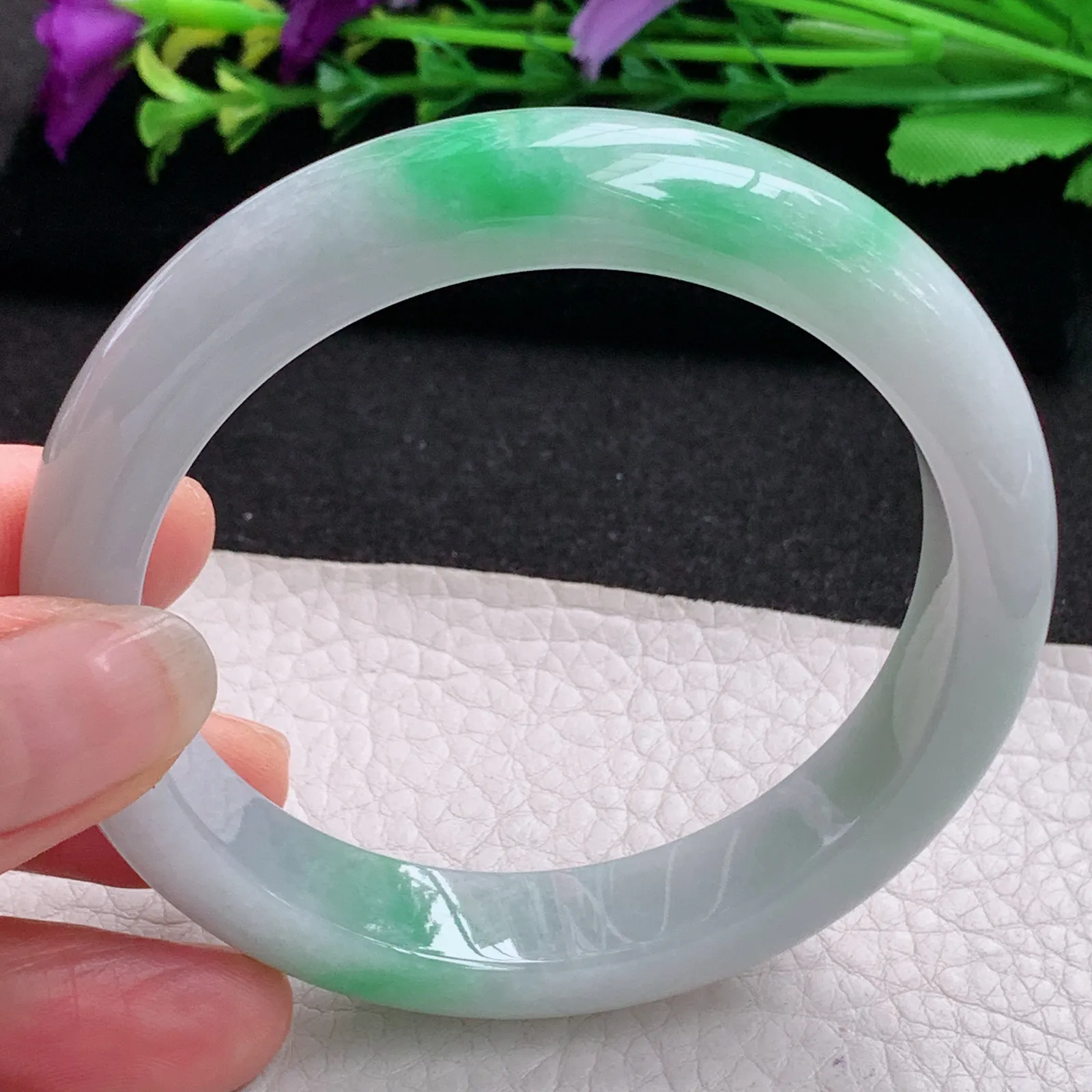 ll实拍56.5*12.6*8.5平安镯 天然缅甸翡翠A货水润飘绿花活力宽边玉手环