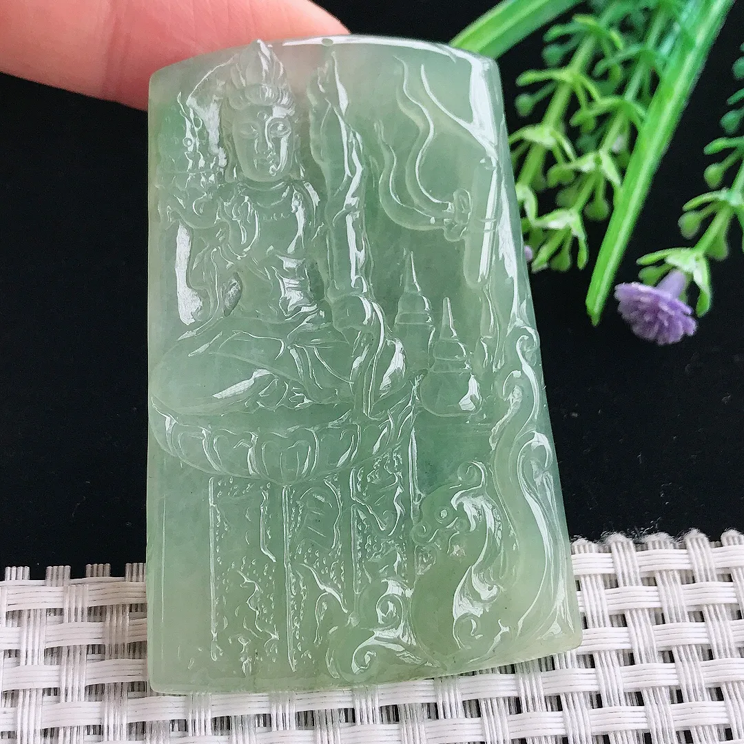 实拍A货翡翠66/43.5/5.2老坑冰胶果冻冰晴满绿虚空藏菩萨吊坠翡翠挂件