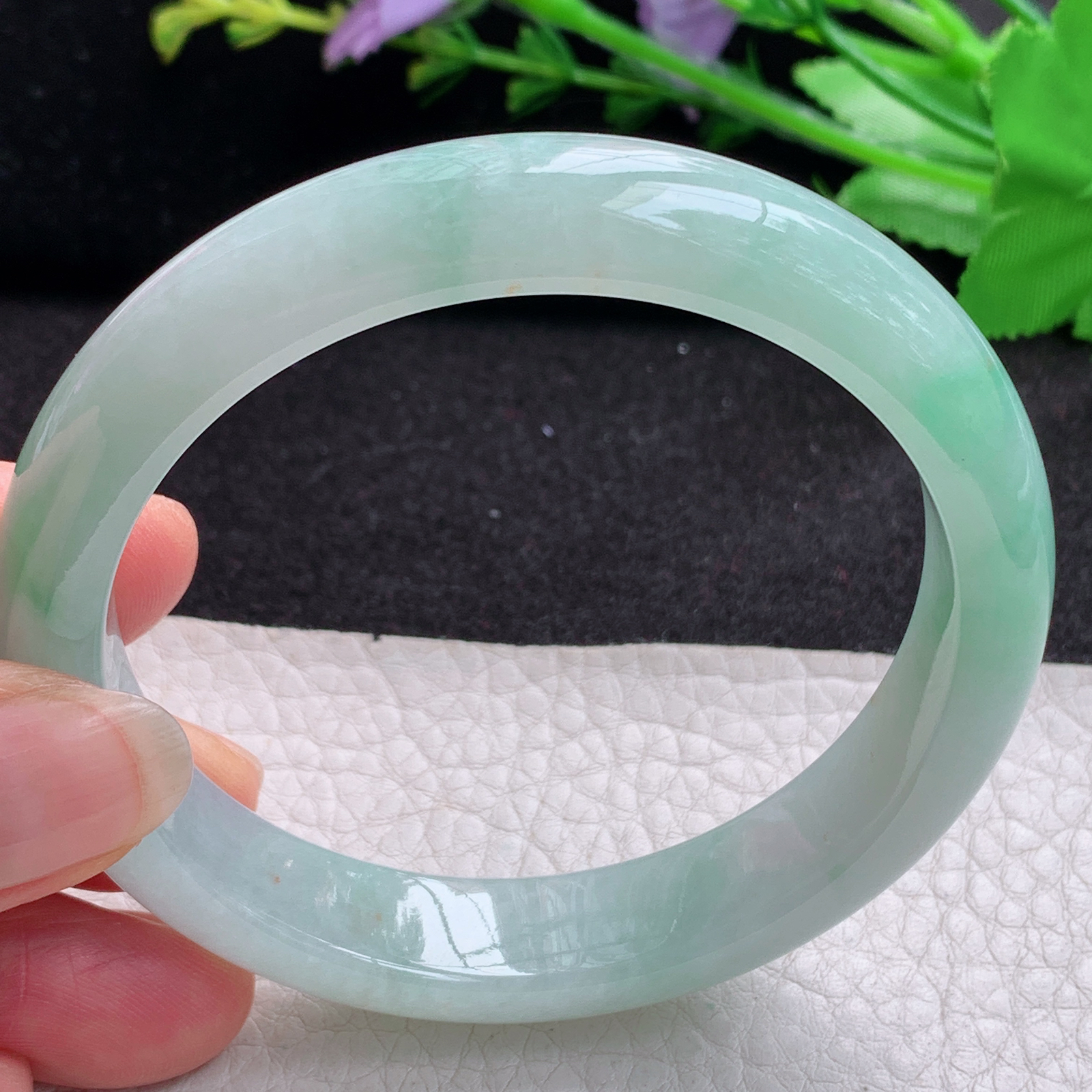 xx清新年轻款57.5*12*7.8平安镯 天然缅甸翡翠A货细润飘绿宽边玉手环