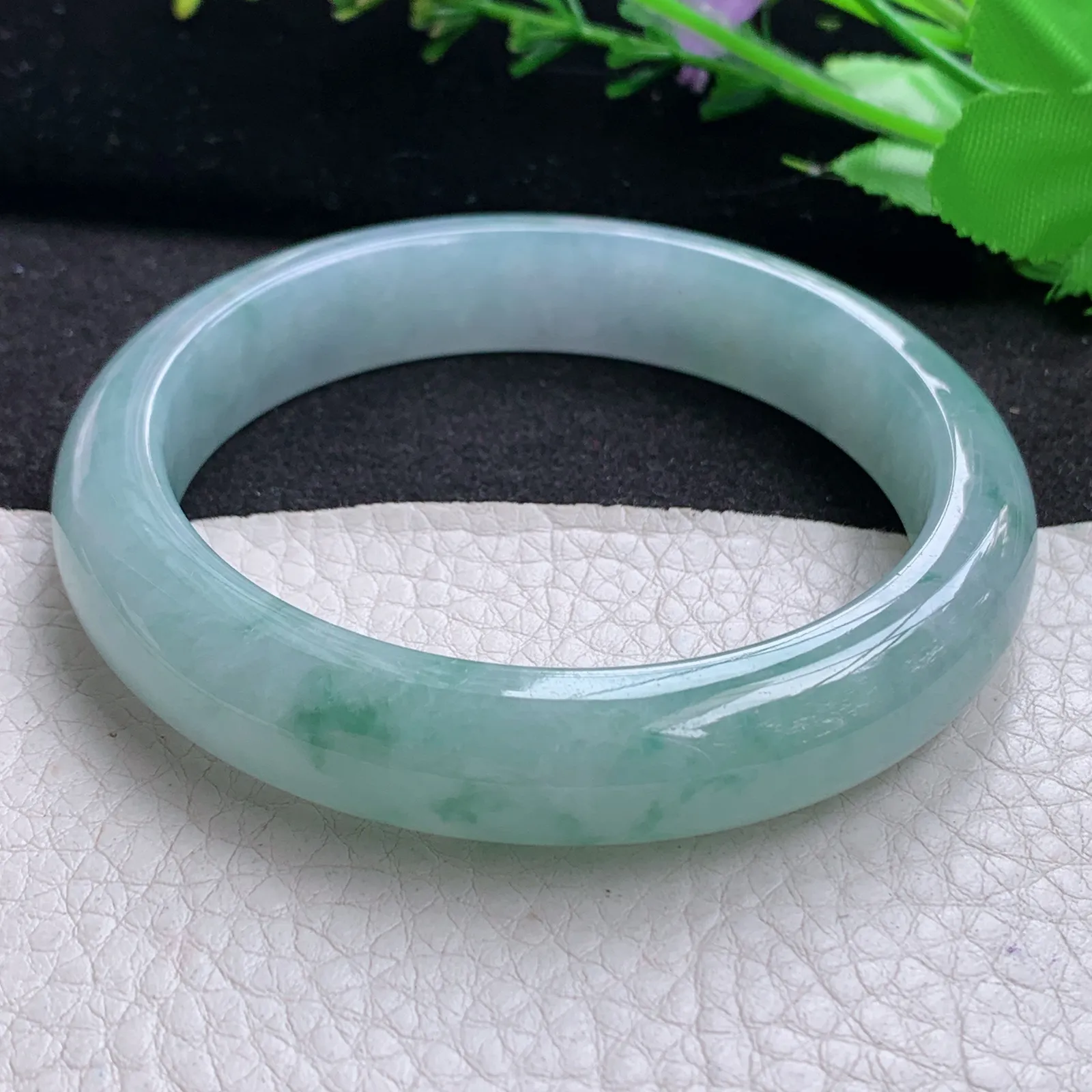 nr大圈口飘逸款60*12.8*8.8平安镯 天然缅甸翡翠A货冰润飘花宽边玉手环