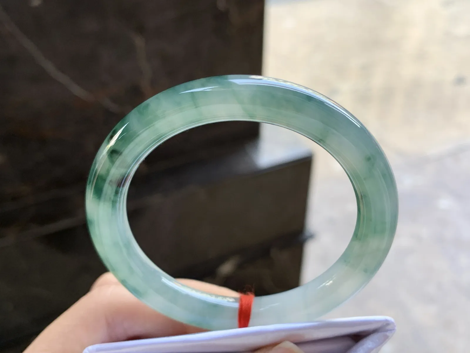 53-8.9

蓝花圆条手镯^_^飘花浓郁