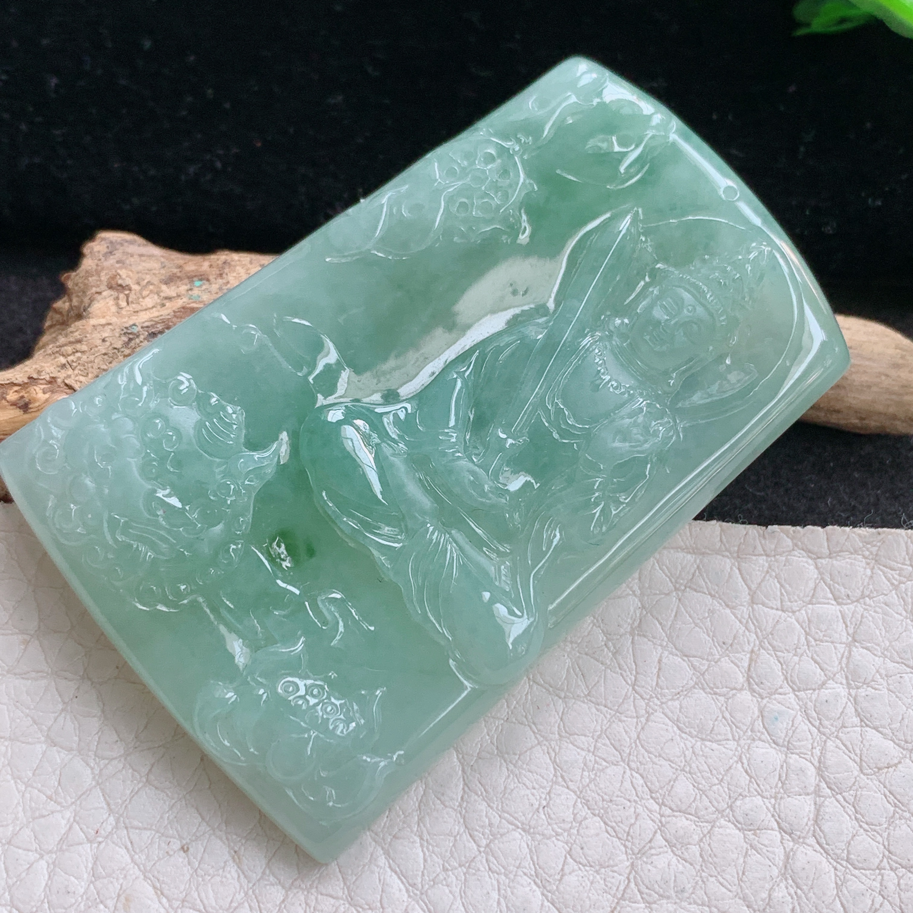 ktj自然光59.5*39*6天然缅甸翡翠冰透文殊观音菩萨吊坠 本命年生肖守护神